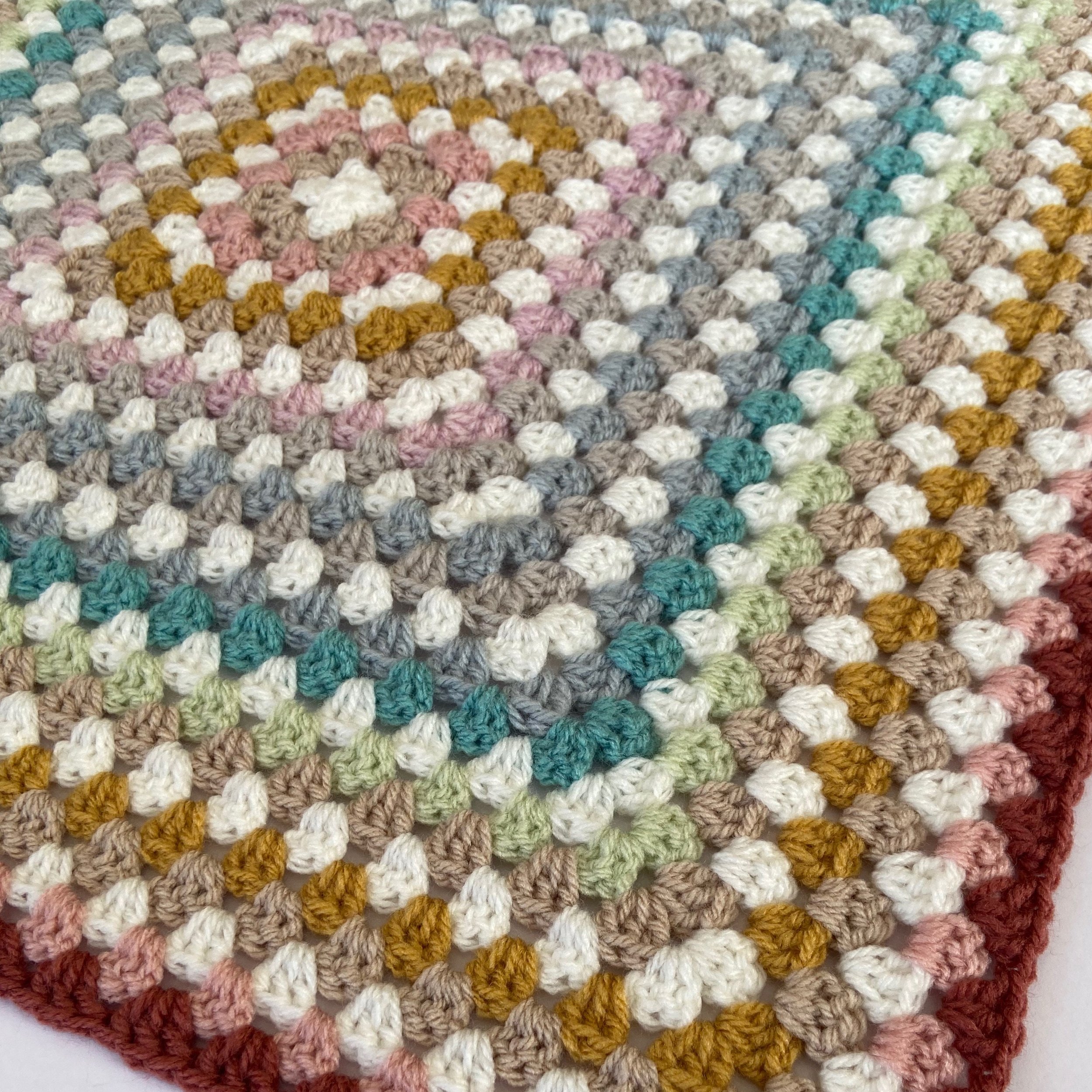https://i.etsystatic.com/32349470/r/il/8100c7/3843708376/il_fullxfull.3843708376_ks3v.jpg