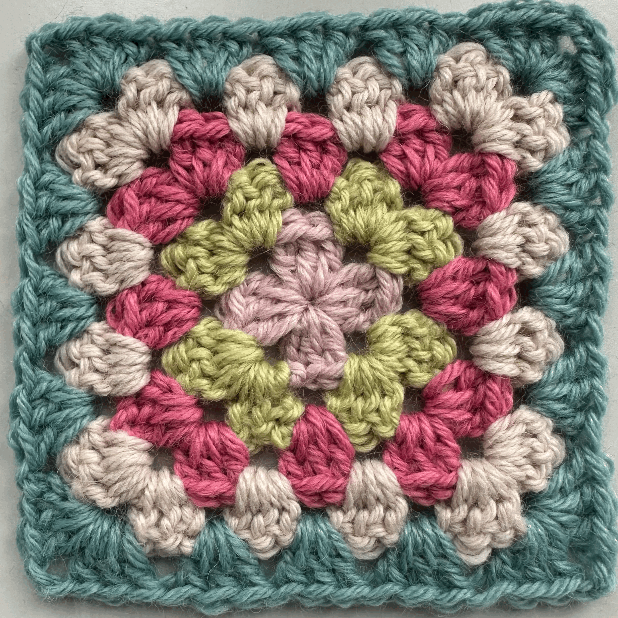 Join as you go' for Granny Squares' — madebyanita