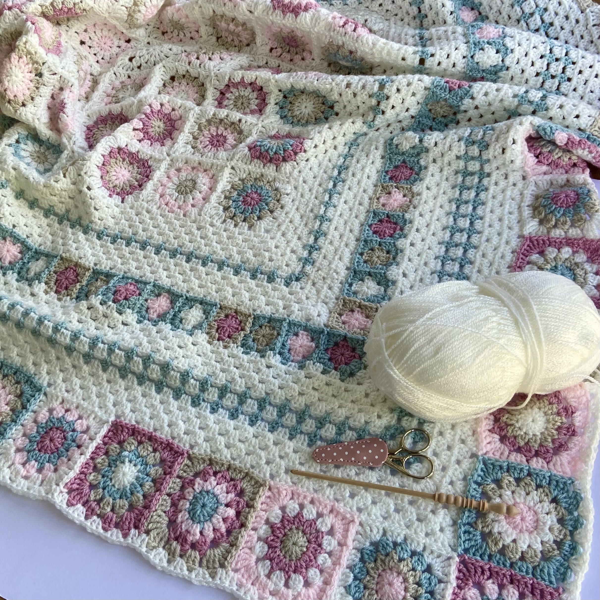 Free Crochet Patterns — madebyanita