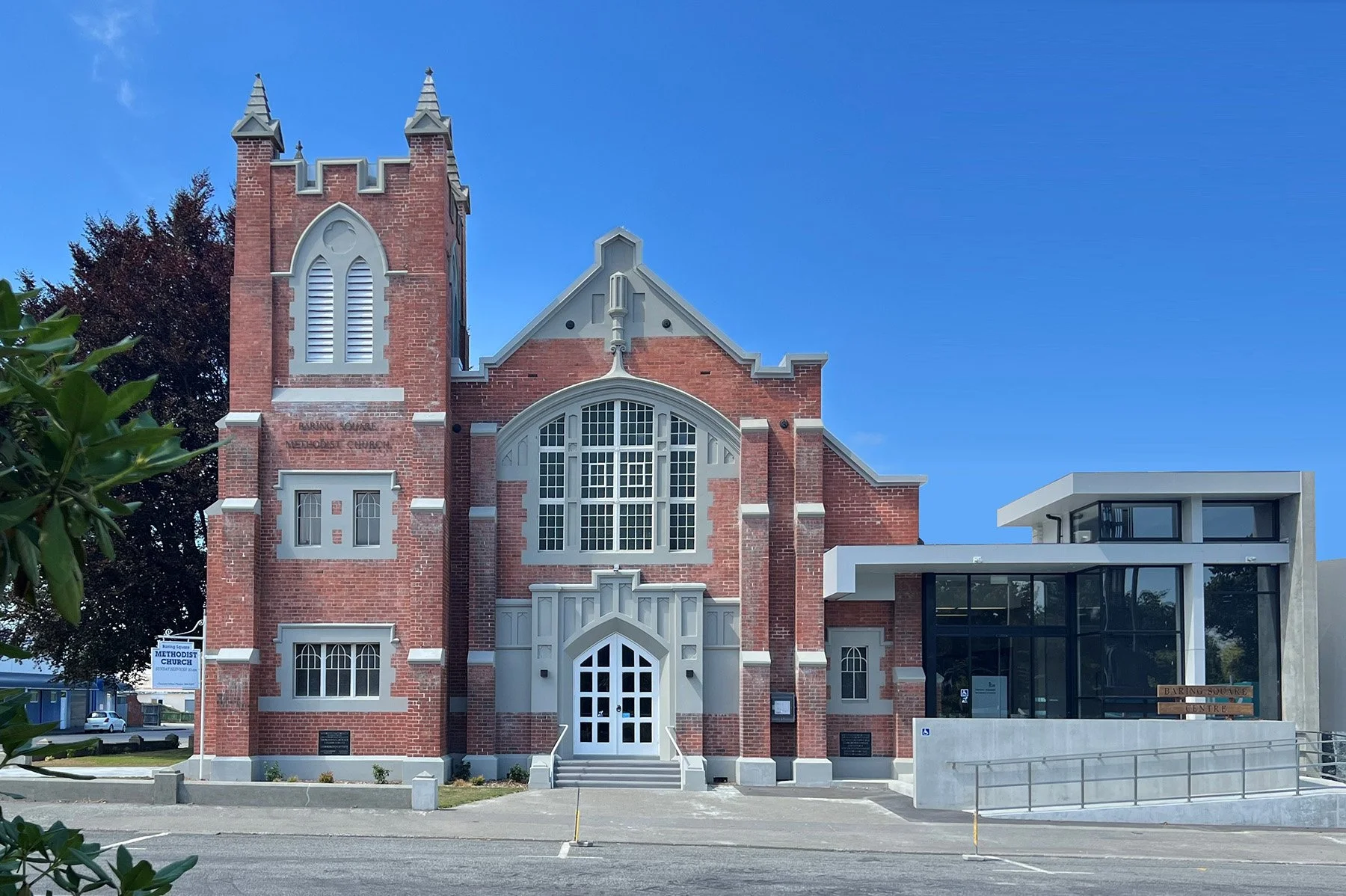Exterior view of Baring Square Methodist Church