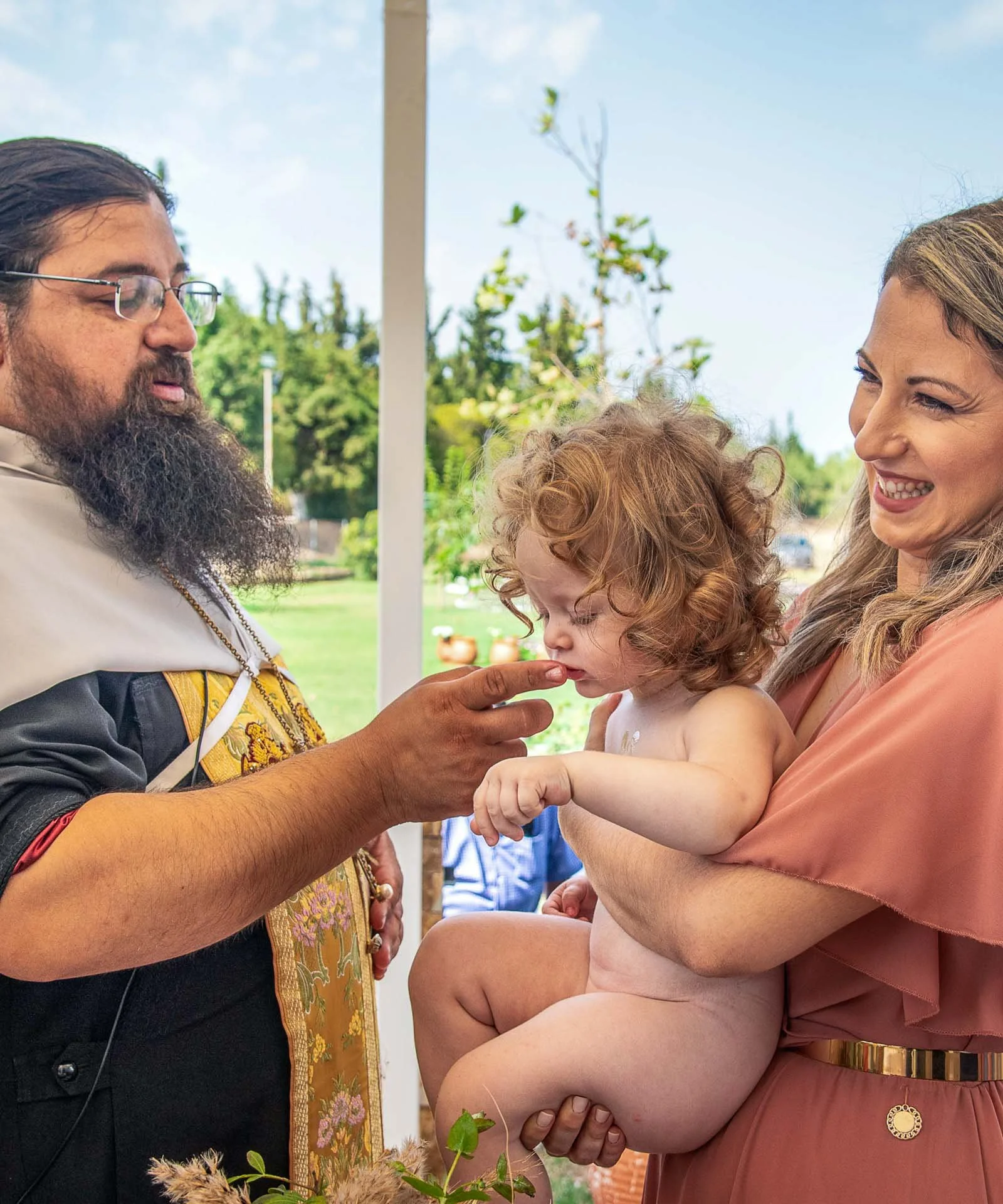 oikonomikos-fotografos-vaptisis-thessaloniki (53).jpg