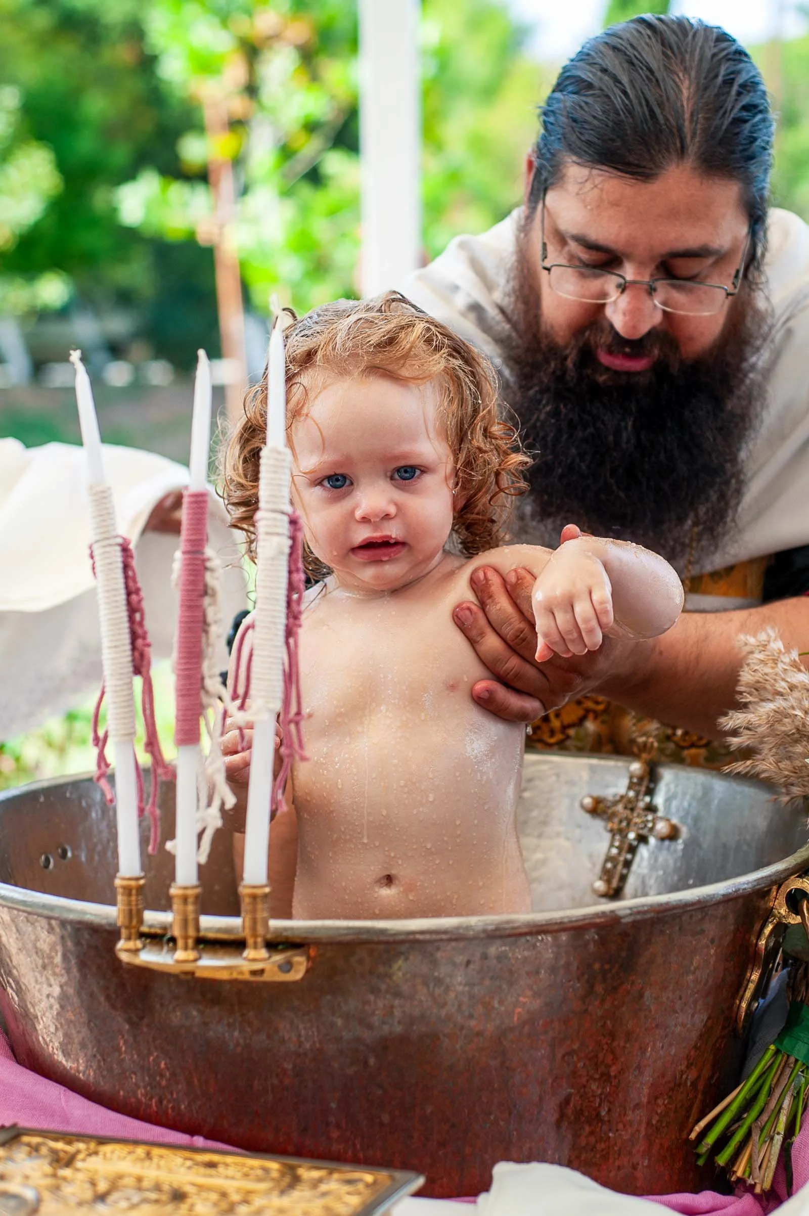 oikonomikos-fotografos-vaptisis-thessaloniki (61).jpg