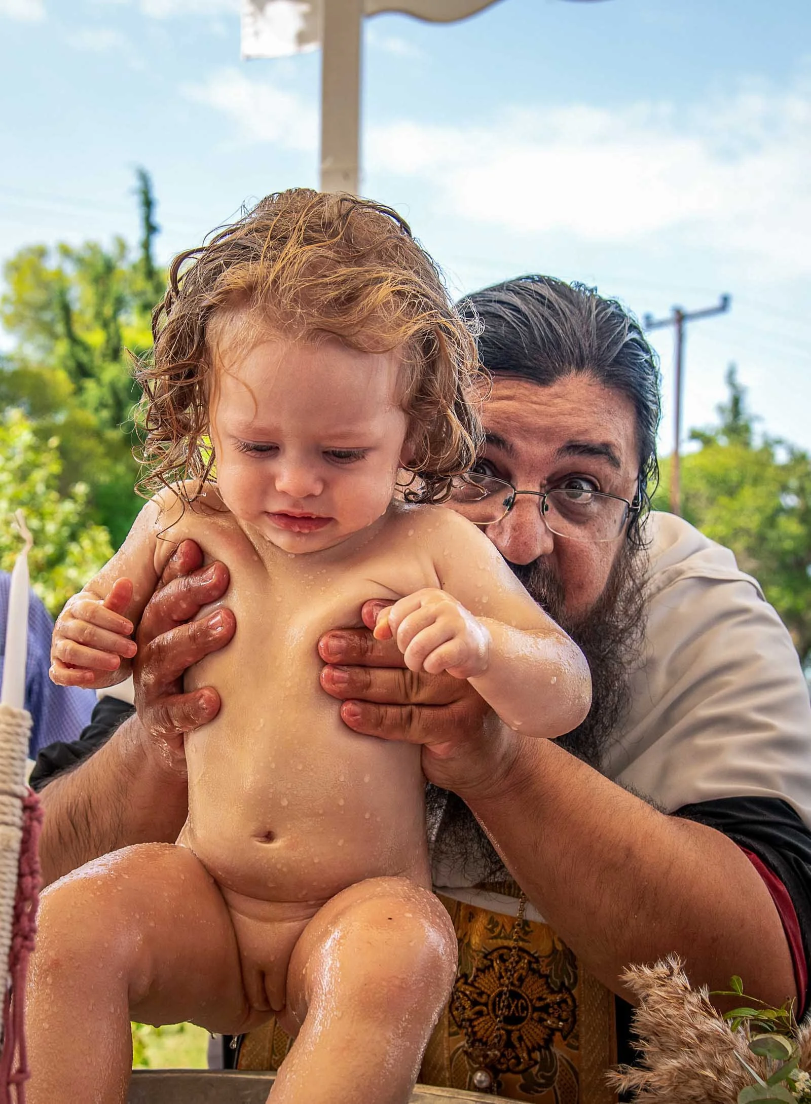 oikonomikos-fotografos-vaptisis-thessaloniki (60).jpg