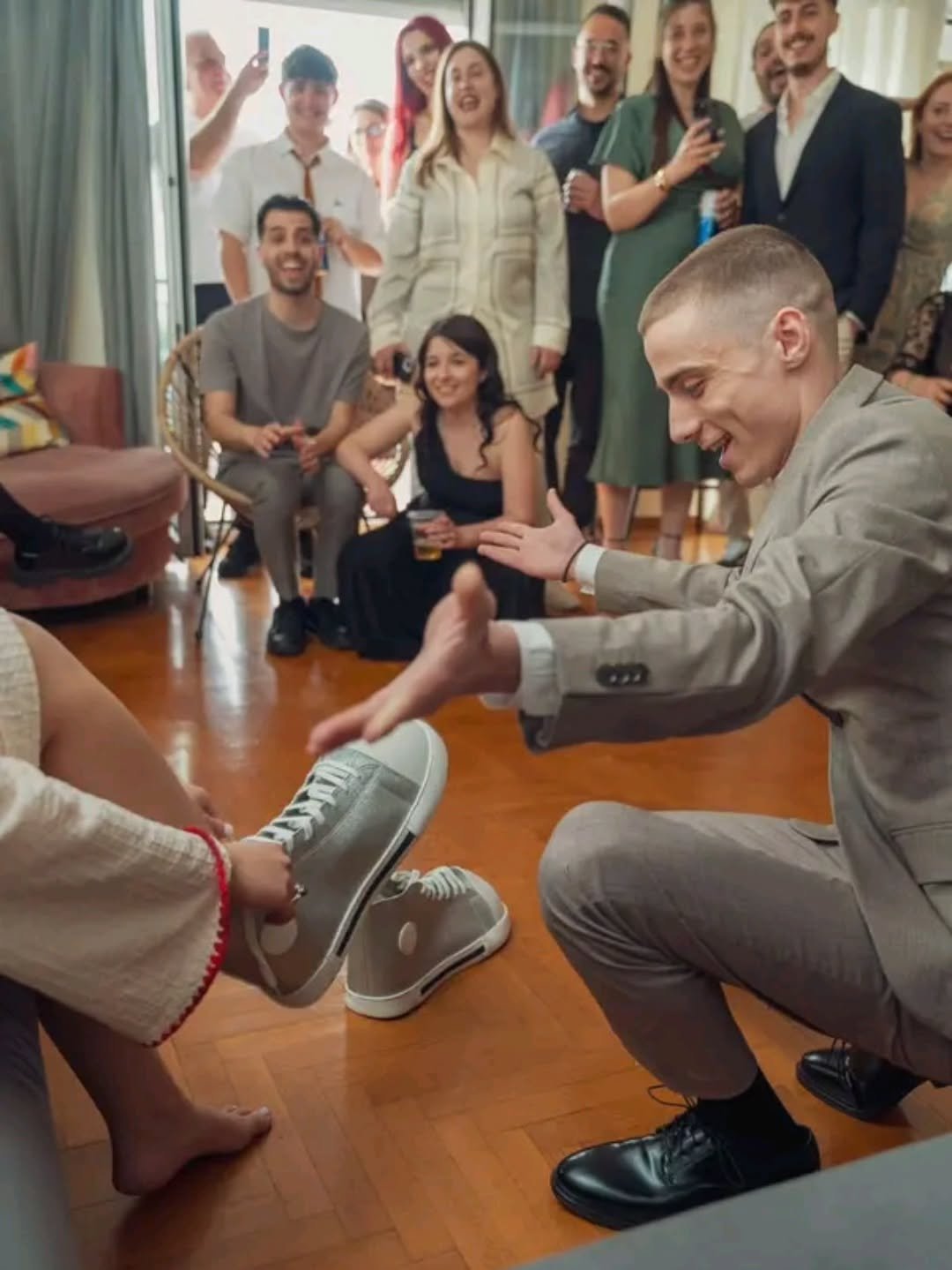 Unposed &delta;&epsilon;&nu; &epsilon;ί&nu;&alpha;&iota; &alpha;&pi;&lambda;ώ&sigmaf; &mu;&iota;&alpha; &phi;&omega;&tau;&omicron;&gamma;&rho;&alpha;&phi;&iota;&kappa;ή &alpha;&iota;&sigma;&theta;&eta;&tau;&iota;&kappa;ή. &Epsilon;ί&nu;&alpha;&iota; 