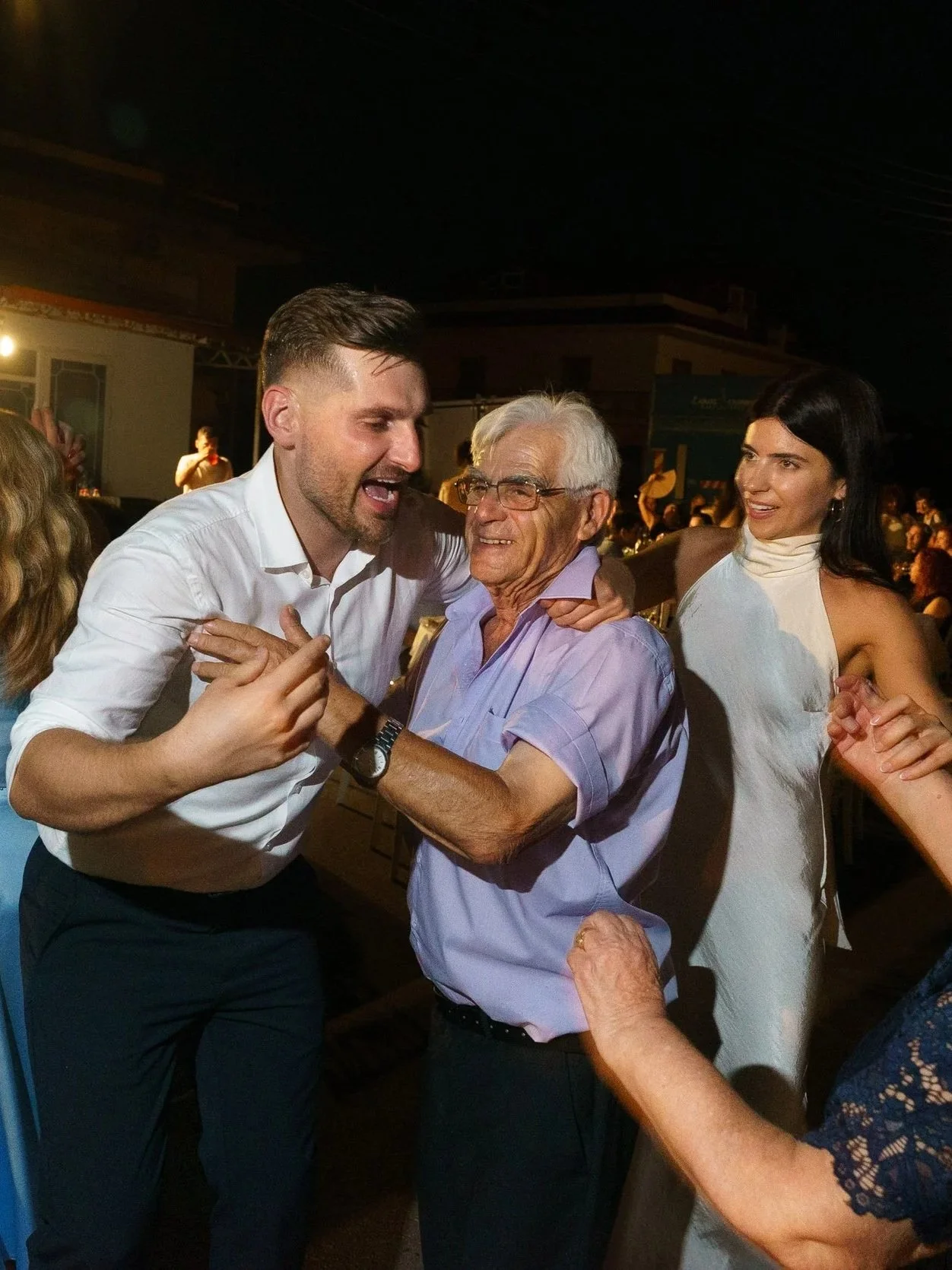 unposed-documentary-wedding-photographer-thessaloniki-71.jpg