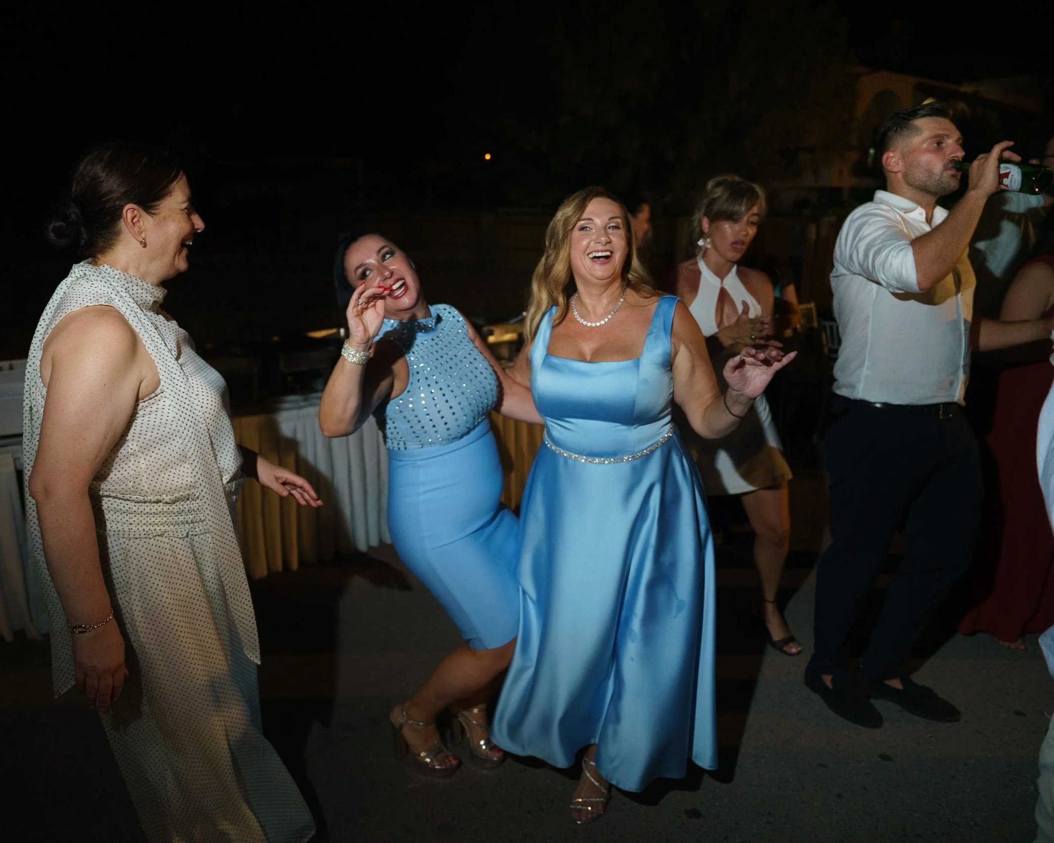 unposed-documentary-wedding-photographer-thessaloniki-95.jpg