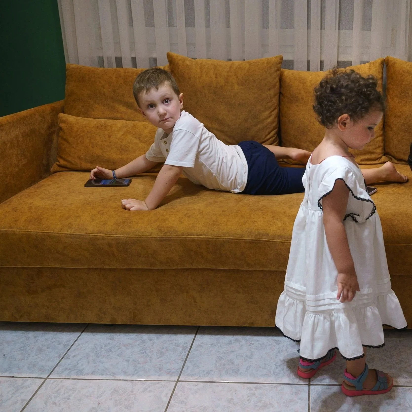 unposed-documentary-wedding-photographer-thessaloniki-127.jpg