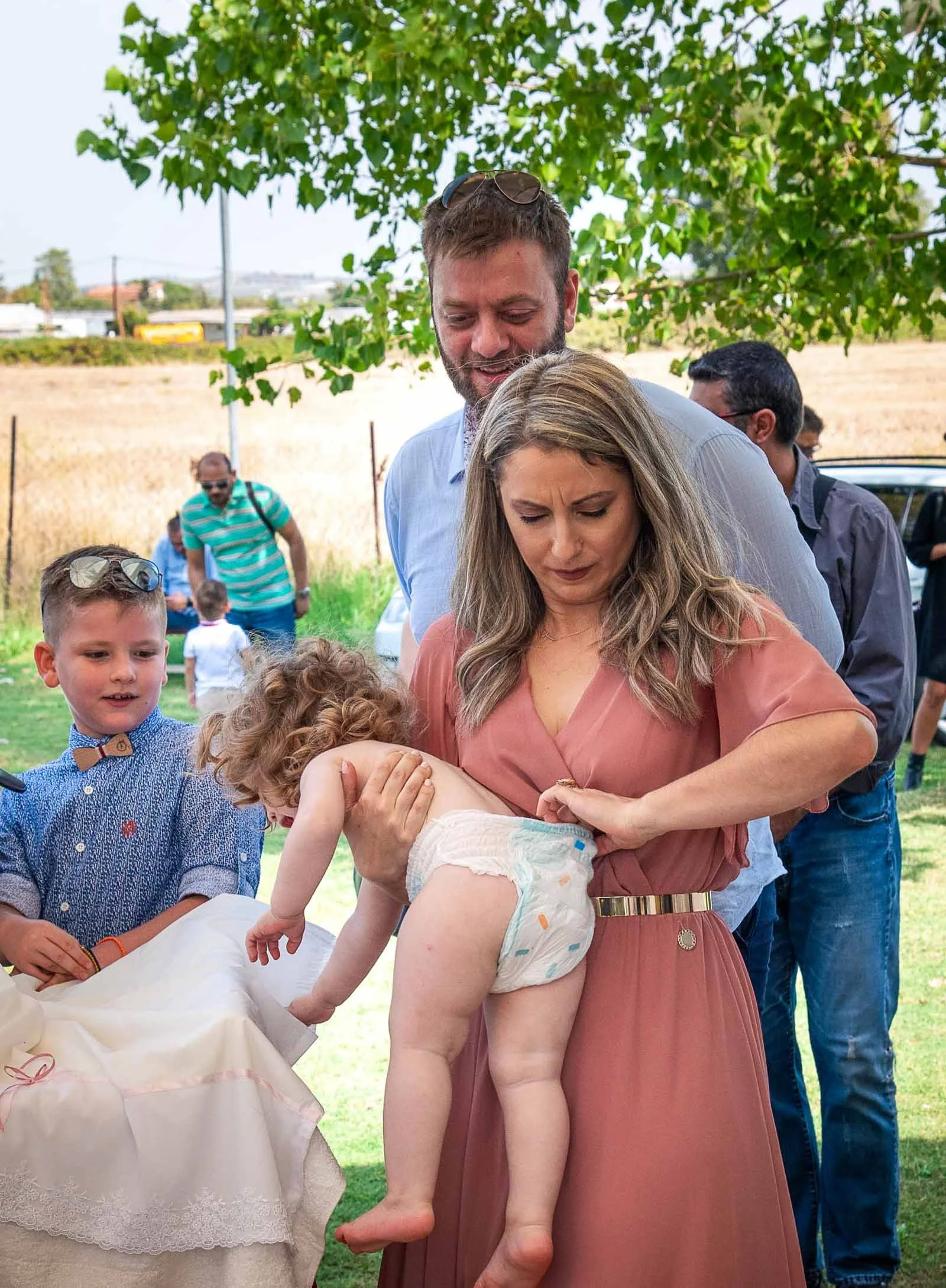 oikonomikos-fotografos-vaptisis-thessaloniki (42).jpg