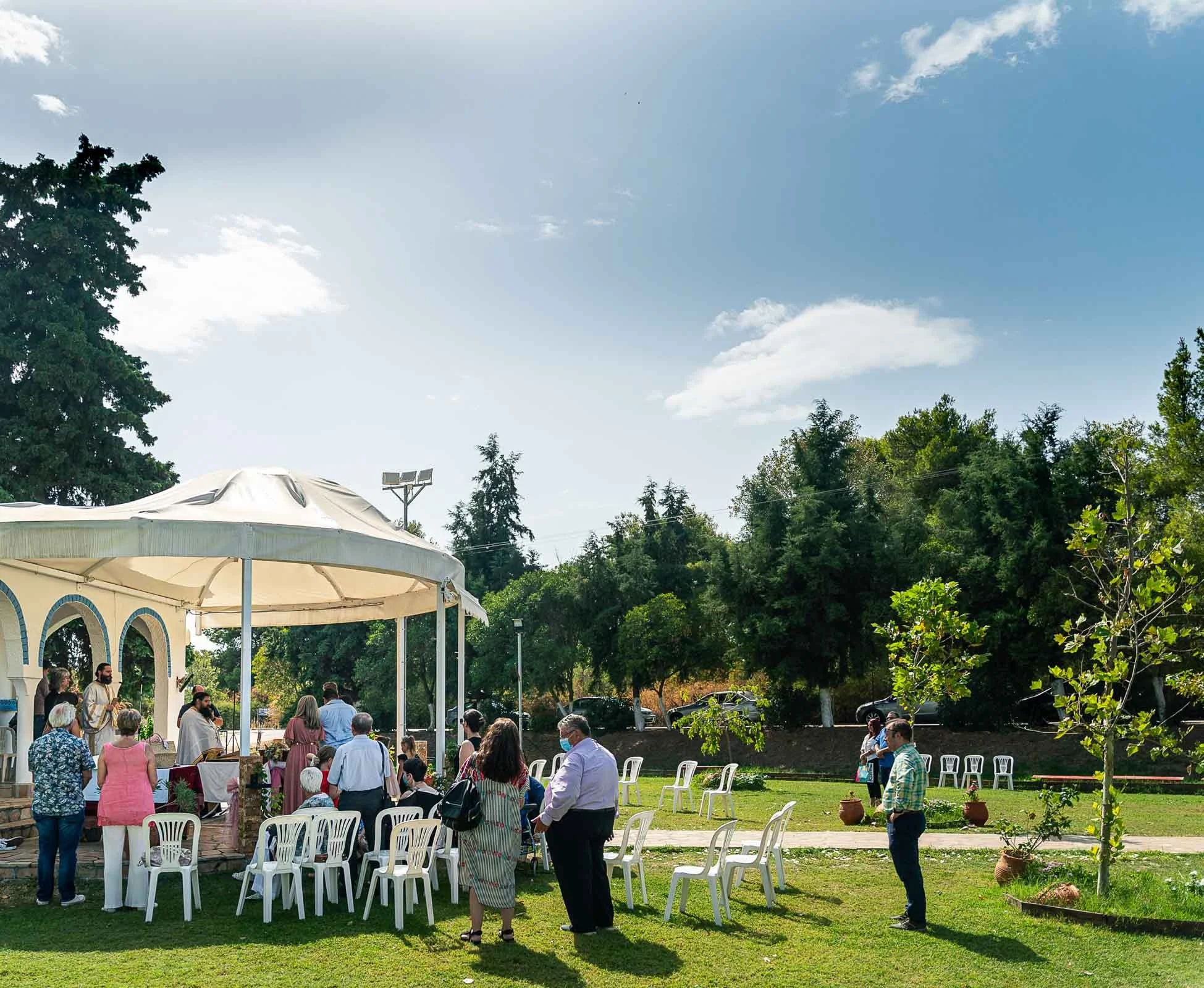 oikonomikos-fotografos-vaptisis-thessaloniki (44).jpg