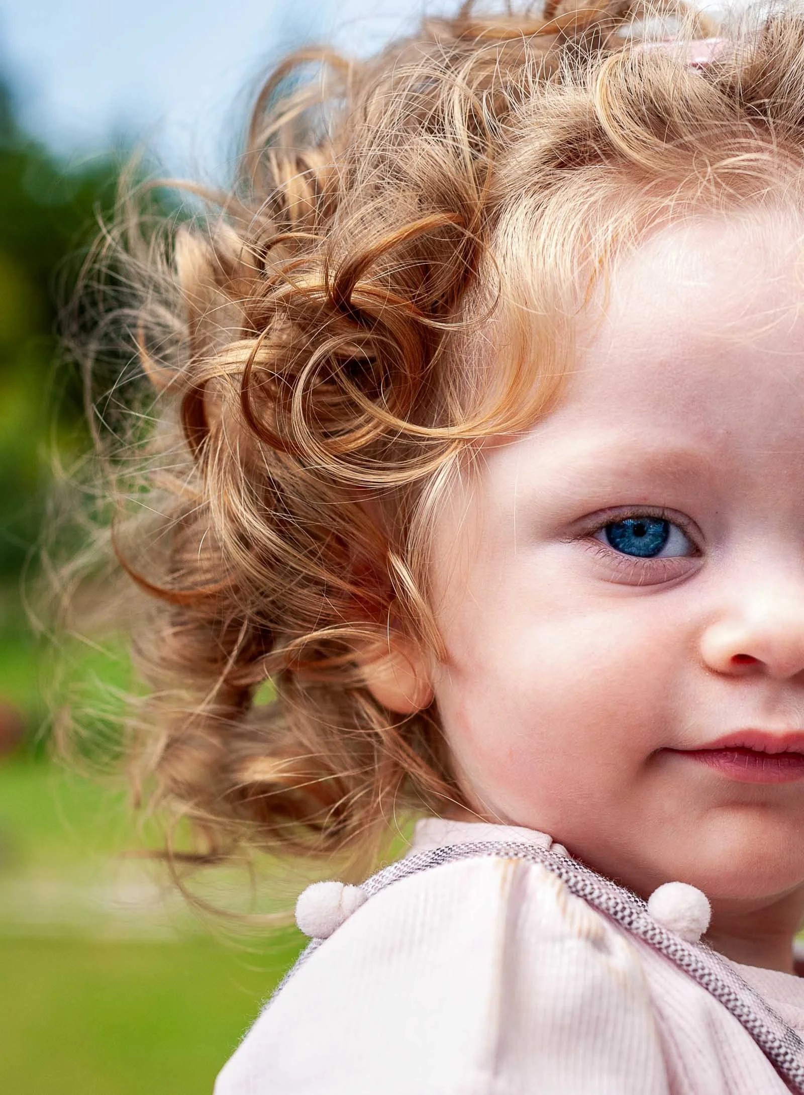 oikonomikos-fotografos-vaptisis-thessaloniki (29).jpg