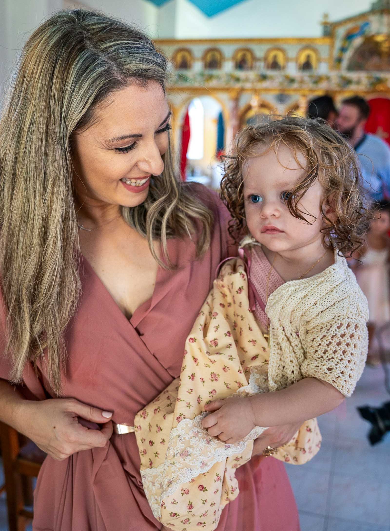 oikonomikos-fotografos-vaptisis-thessaloniki (77).jpg