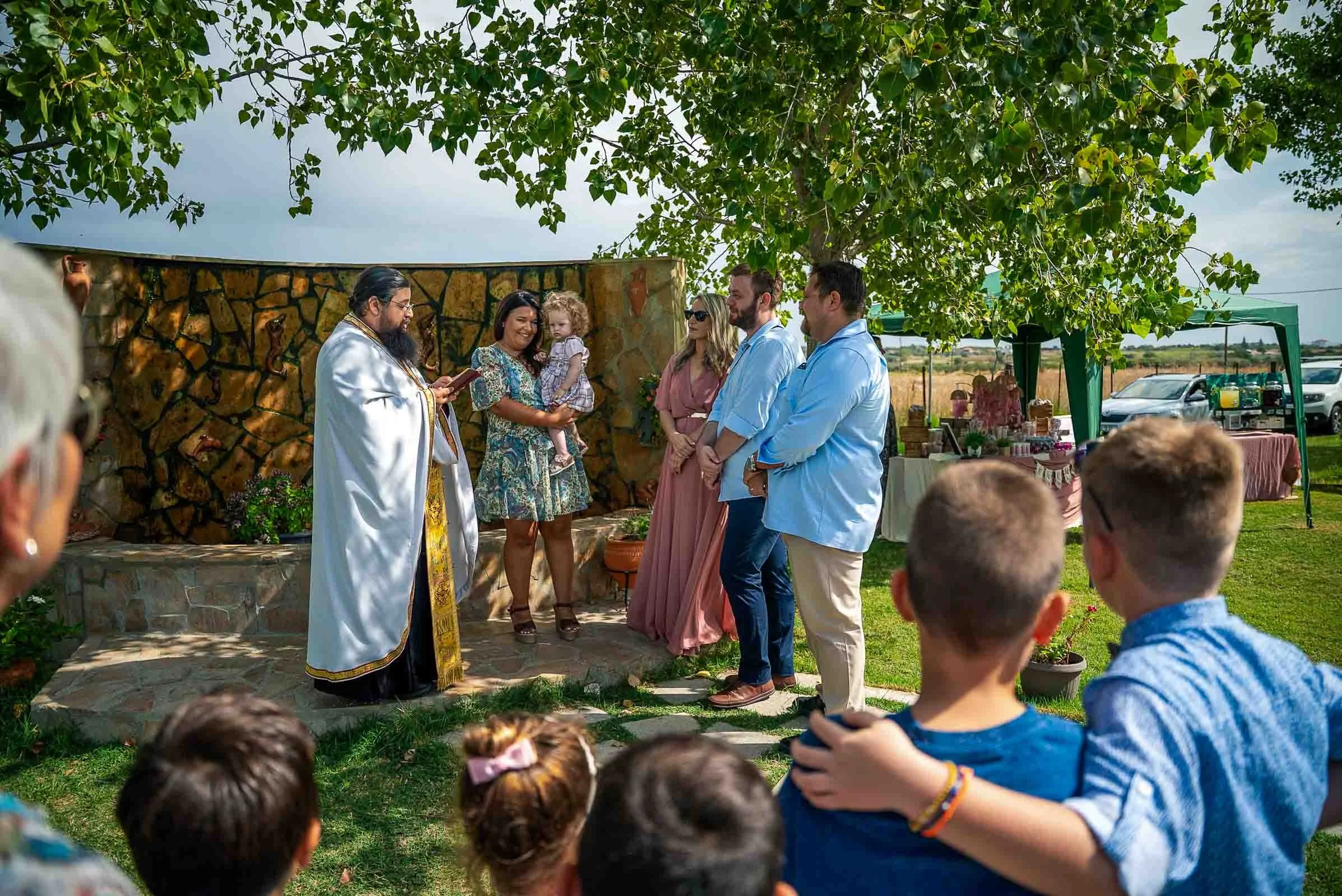 oikonomikos-fotografos-vaptisis-thessaloniki (23).jpg