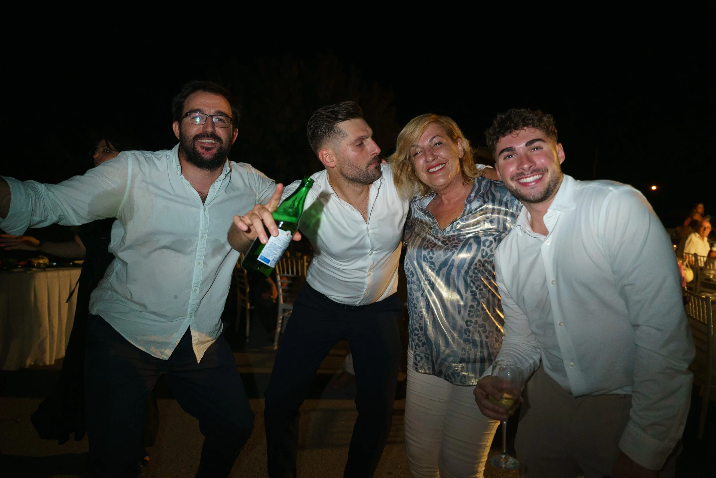 unposed-documentary-wedding-photographer-thessaloniki-90.jpg