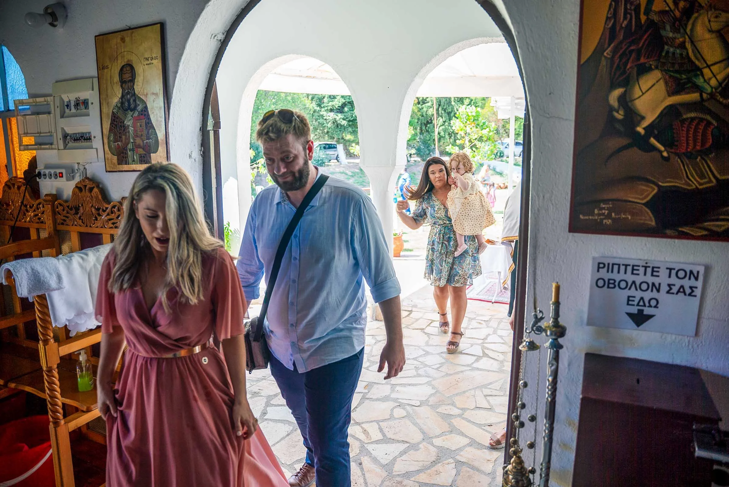 oikonomikos-fotografos-vaptisis-thessaloniki (75).jpg