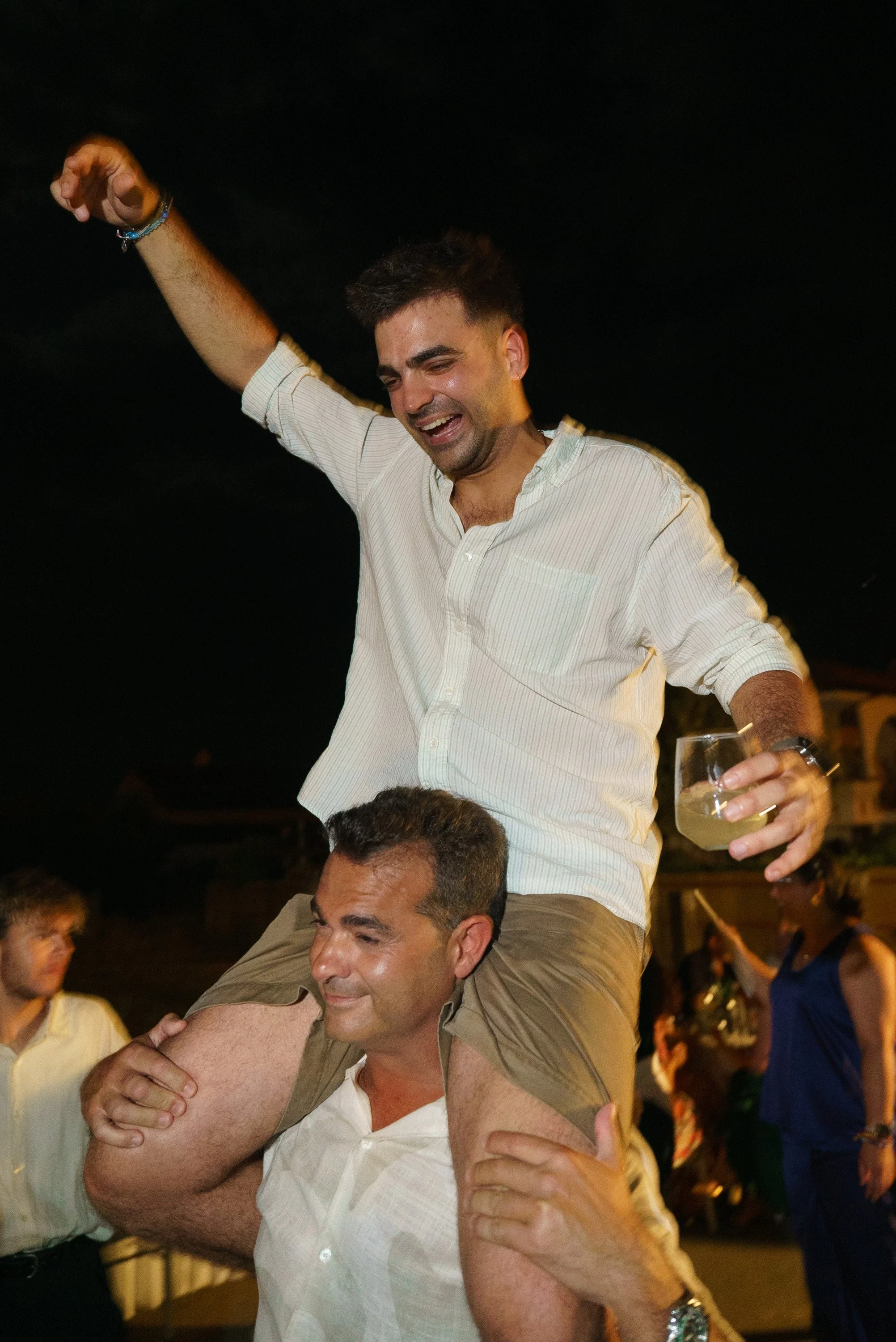 unposed-documentary-wedding-photographer-thessaloniki-177.jpg