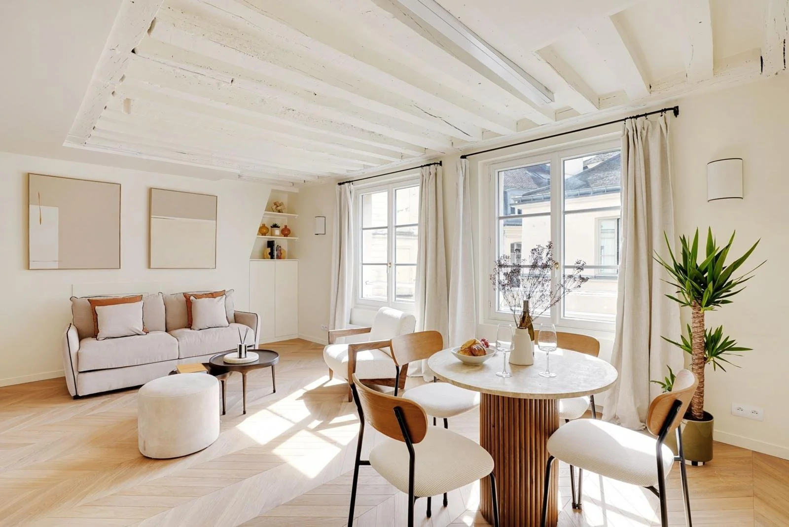 Petite Paris Studio Antonella in le Marais 3eme Accommodation in Paris.JPG