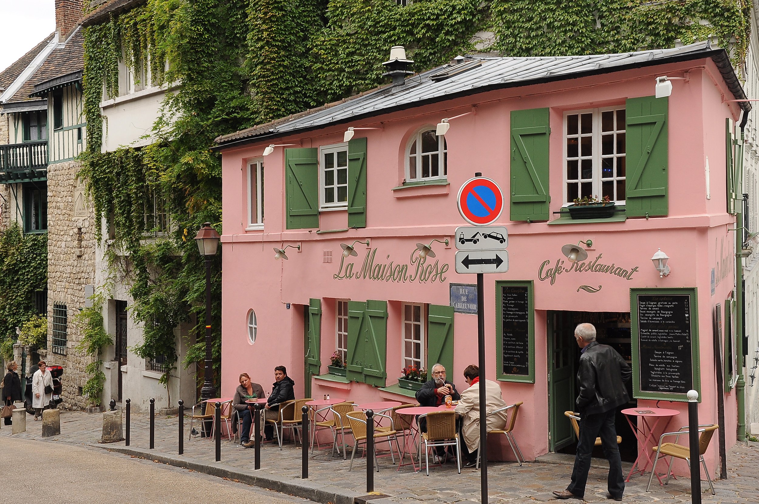 Montmartre_Maison_Rose_002.jpeg