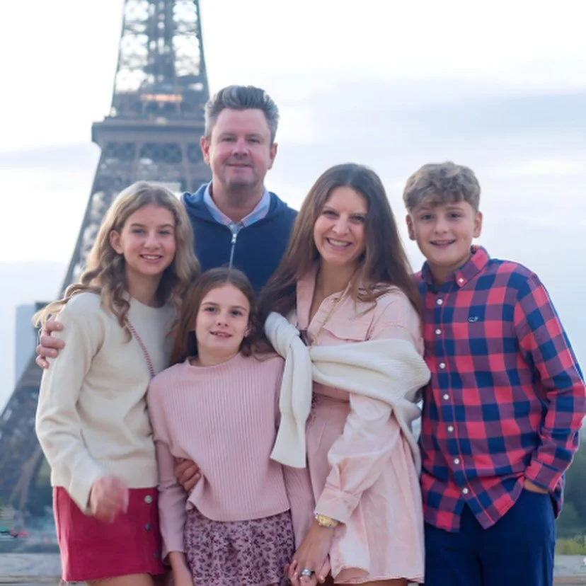 Bonjour guys, just a quick reminder (dont forget) about the personalised Paris services now offered on the Petite website to enhance your personalised Paris trip. Such as Christone's 1hr Photo experience that my lovely client Brittany and her family 