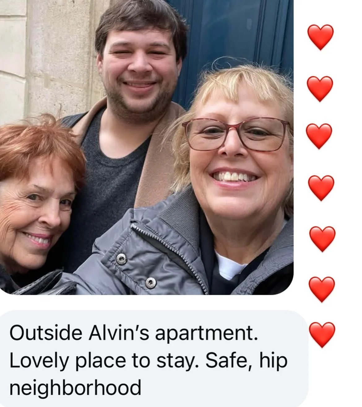 Waking up on a Sunday morning to happy Paris B&amp;B guests who want to share their Petite Paris home happiness 🥰🥰🥰 This is better than my morning coffee. Such a beautiful start to the day 🥰 

Merci to Angel and her lovely family who are living A