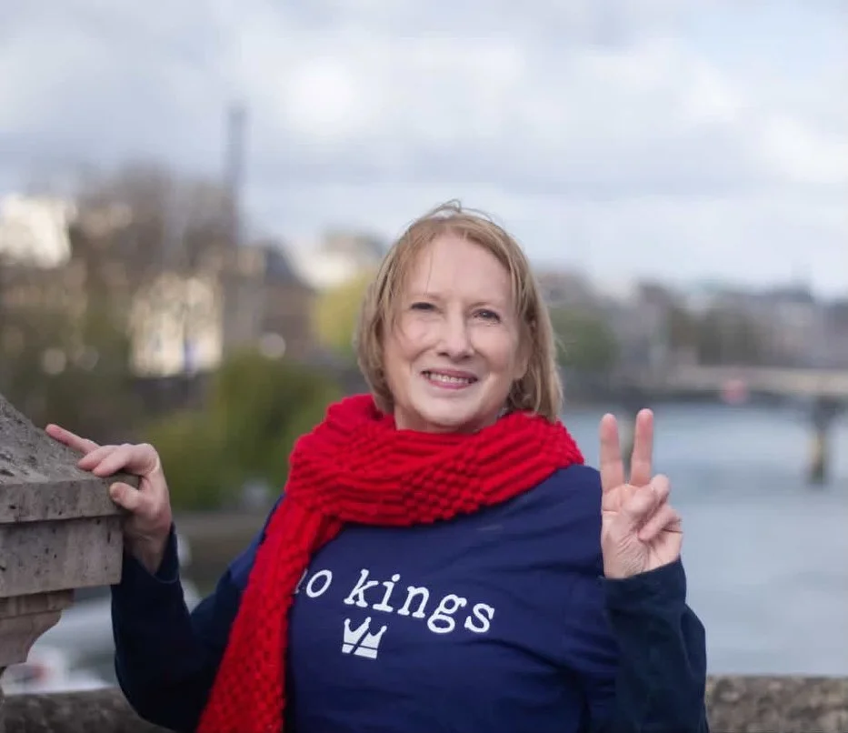 Meet Linda! She's amazing! She came to Paris this week as one of my special Solo Meet Up Trip ladies!! &amp; her Petite story is simple but POWERFUL (&amp; only the beginning) &amp; is a reminder that strength doesn't always show up in obvious ways o