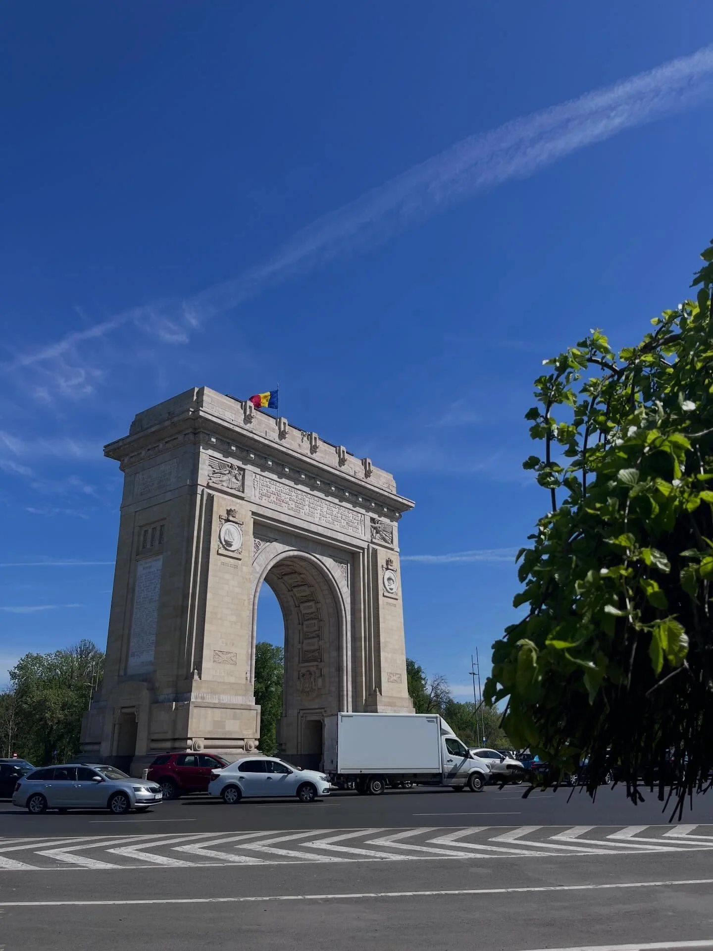 Why did I 'spontaneously' solo travel to Romania for my Paris break this year? Its a bit random I know - no one expects or really talks about Romania. 

Well, a few weeks ago someone said to me 'hey, did you know Bucharest was historically called &ls