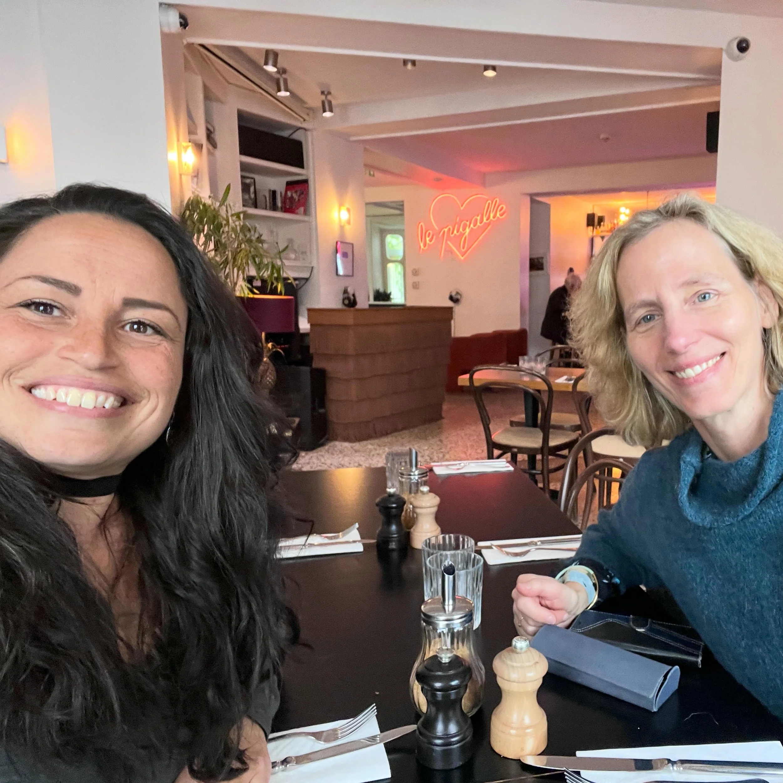 My friendship with Claudia from Cologne, is why I'm SO stupid excited about the Petite Paris Solo Traveller Meet Ups. And the next one is only 2 days away! 🥂🥂🥂

You just never know which friend you may find when you meet up with other Petite B&amp