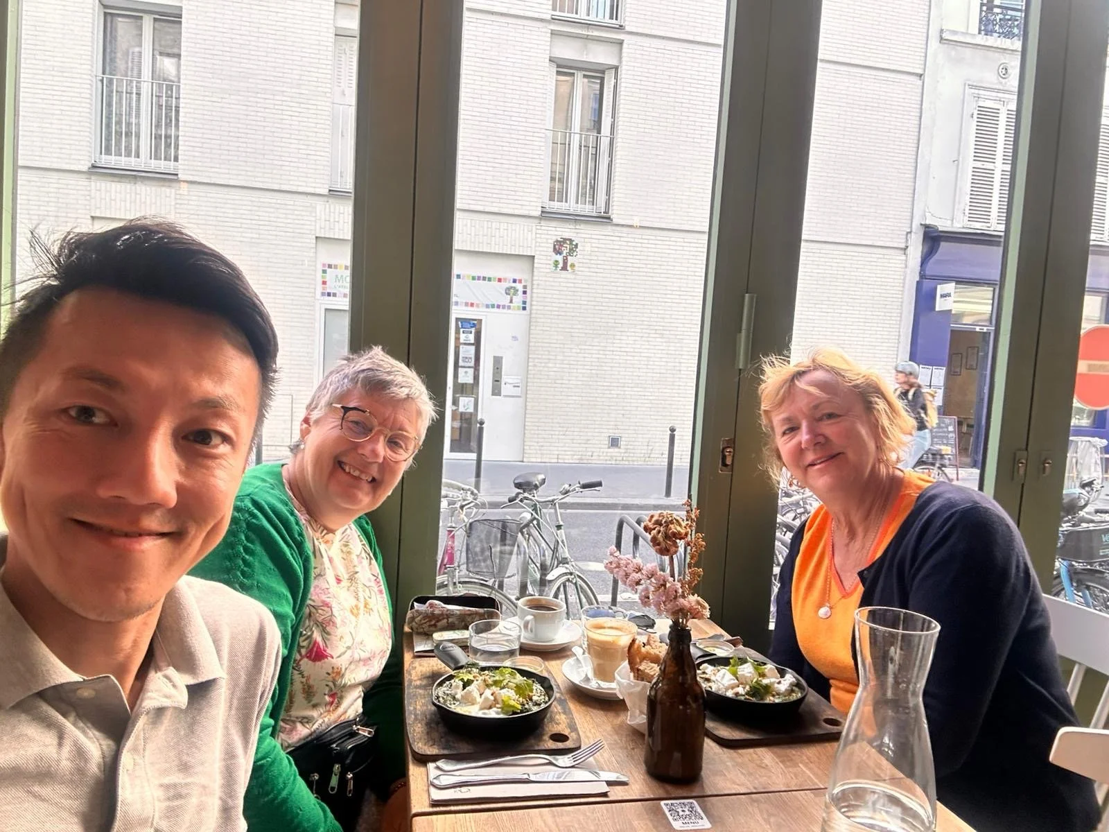 Taking a lunch time Pause with the ladies, Ally and Donnella - July 2025