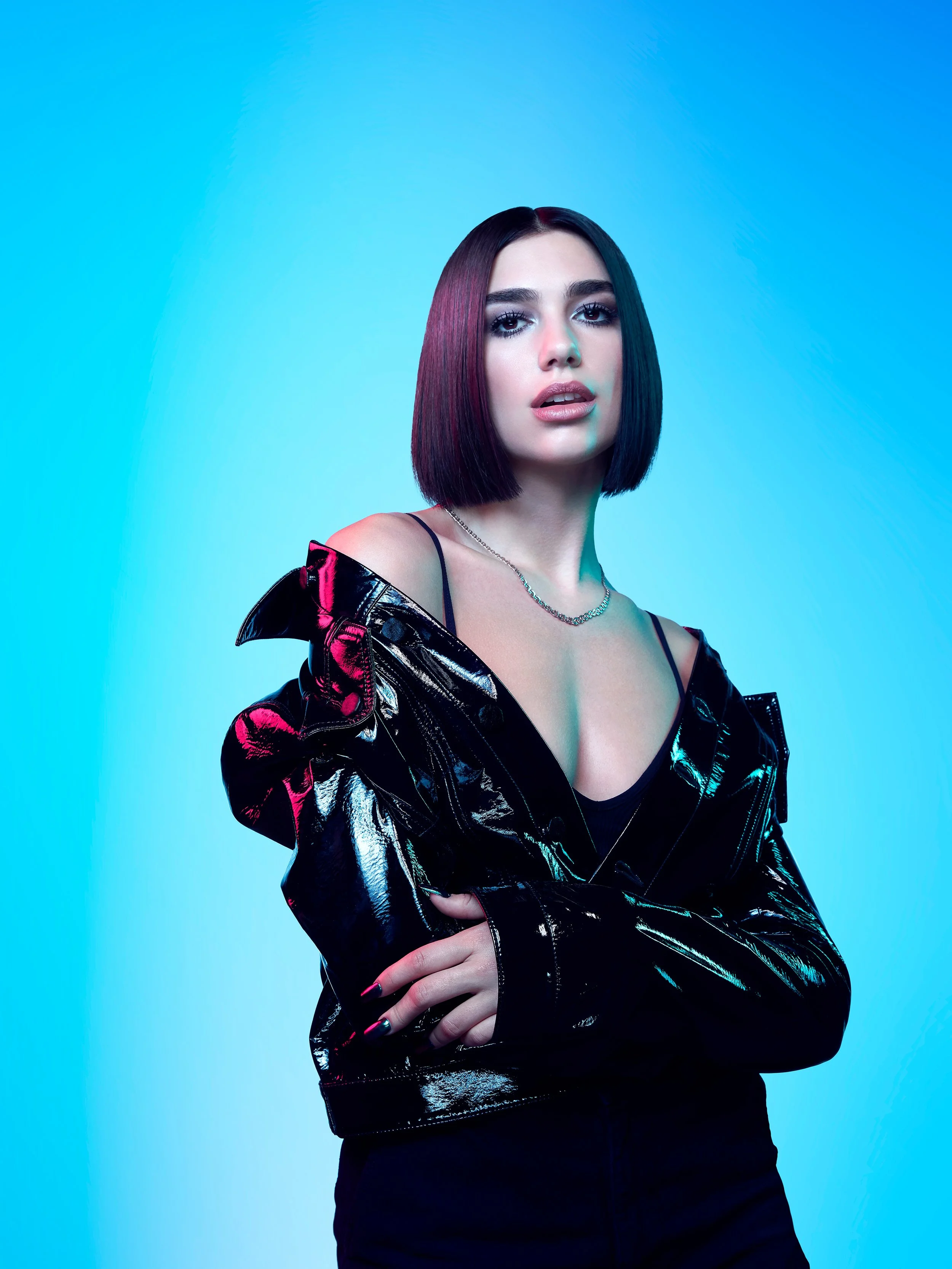 Dua_Lipa_Portrait_Elements_web.jpg