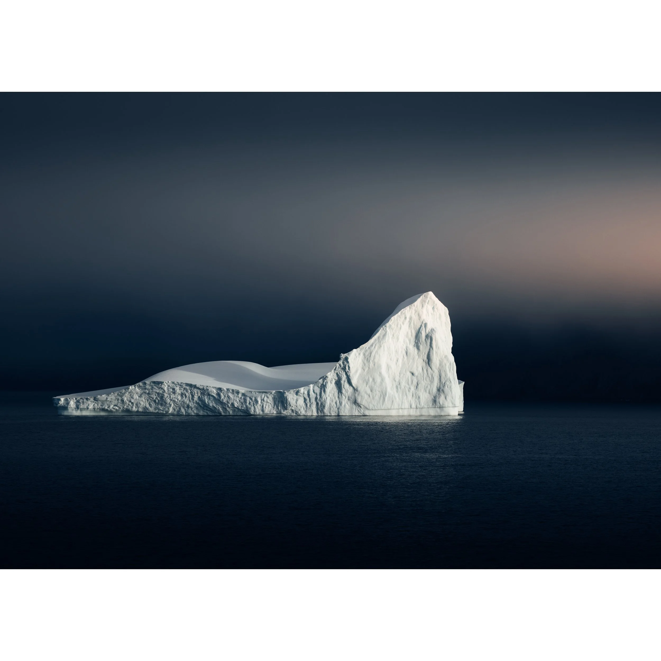Luminous_Quadrat_weiss_13x18.jpg