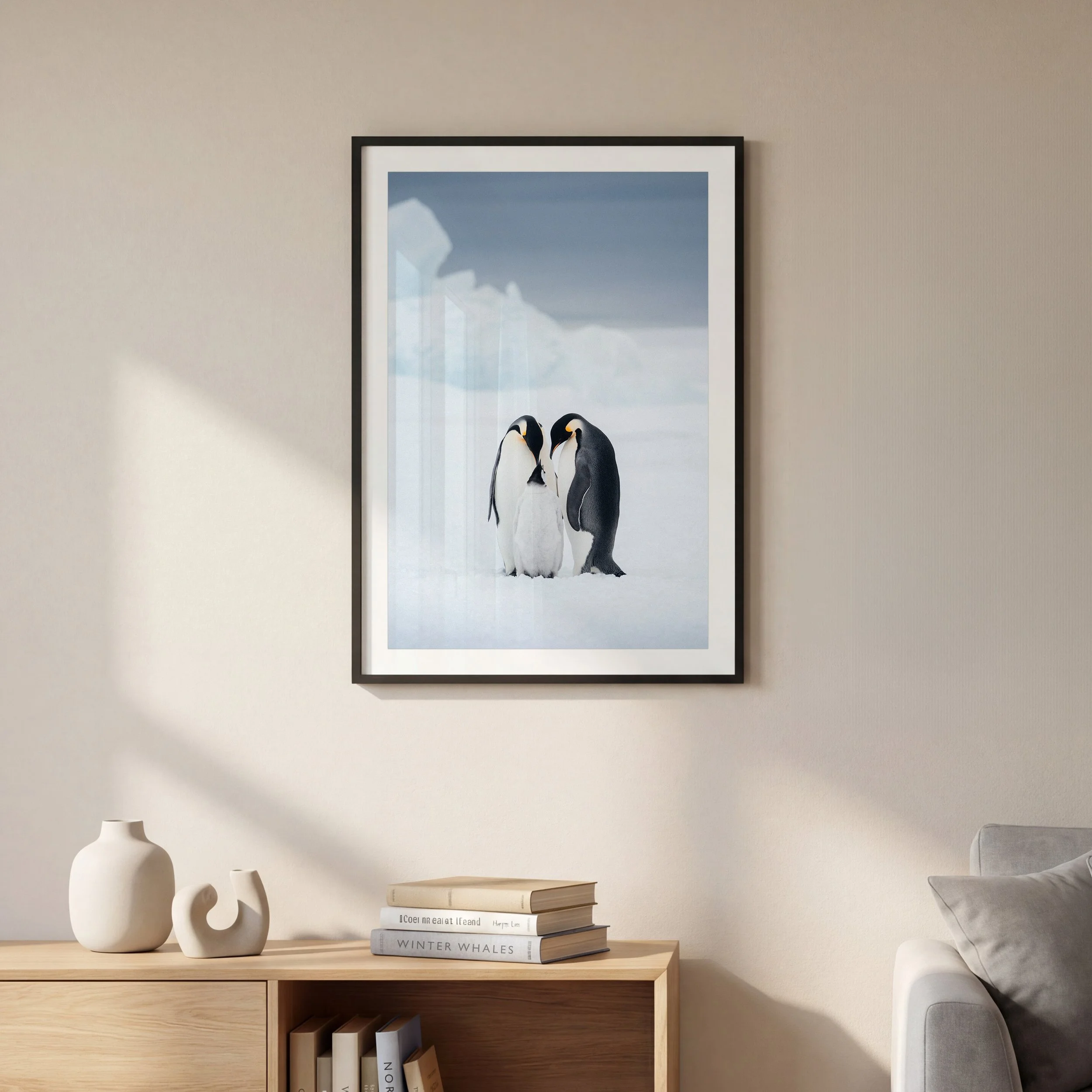 EmperorFamily_Livingroom_Double-portrait_frame_1x1 Kopie.jpg