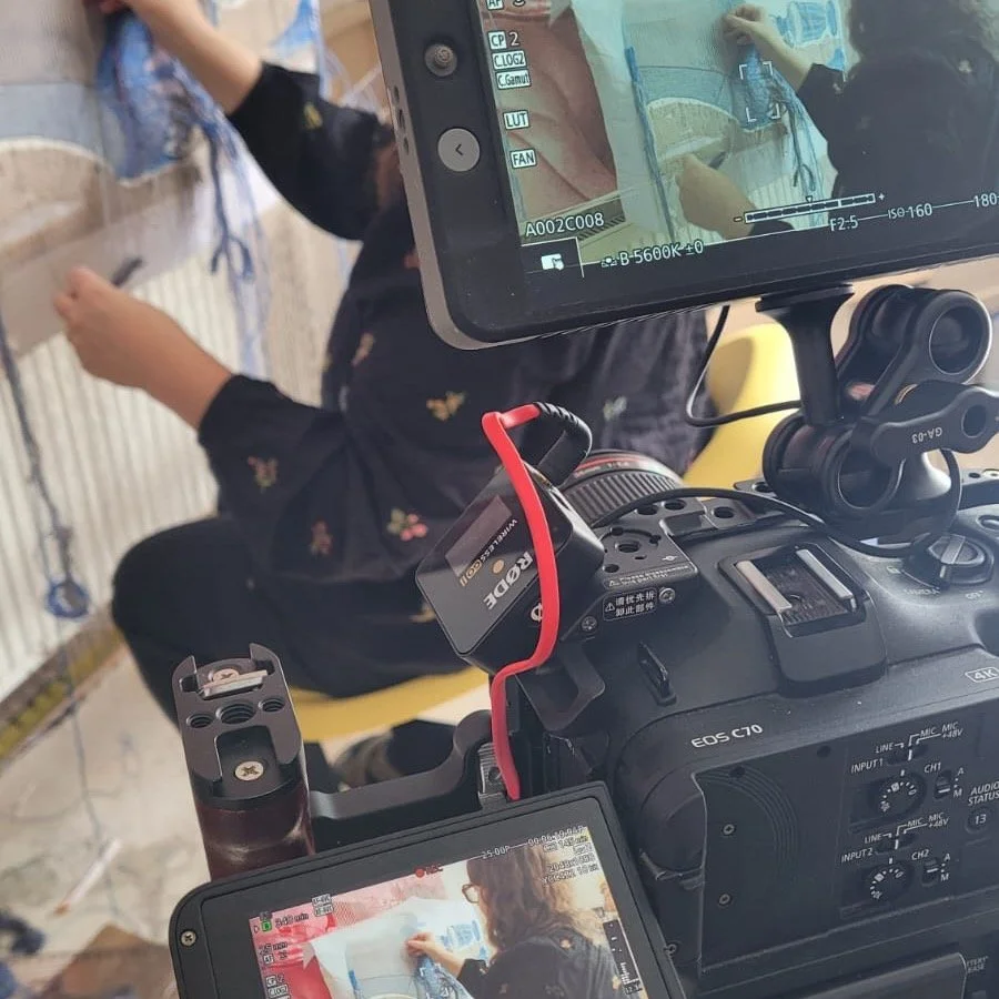 thanks to the @theomtrust and @mredthompson for making this happen earlier this year. Scroll along images to use the QR code to view the film made over many months to document the weaving of the 'Princess Pyramid' and 'A cloud is Forming'. #studioinv