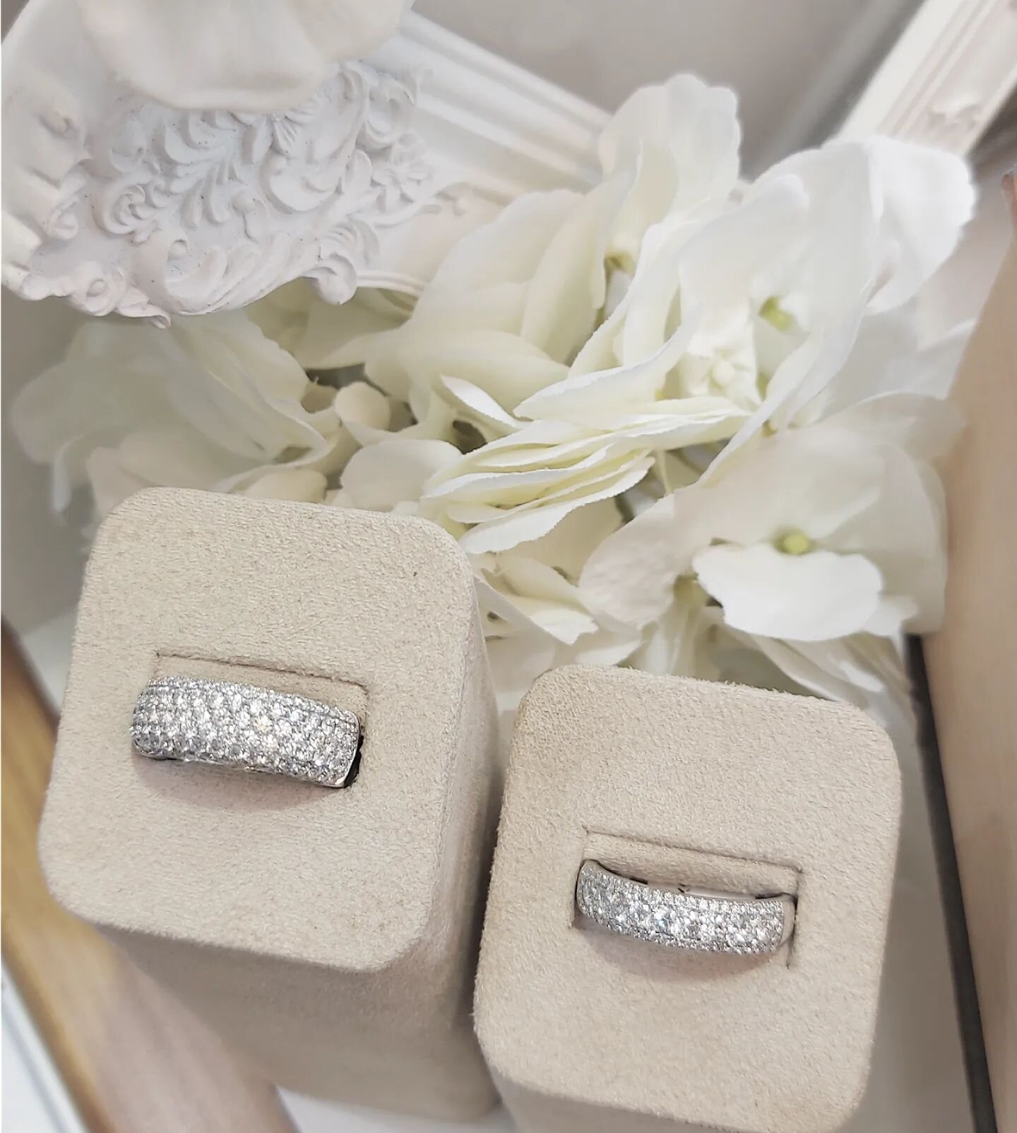 If you love sparkle... these are definitley for you!
.
 How amazing are these 18ct white gold pave set diamond bands 💎 
.
.
.
.
#cartersjewellers #lovediamonds #lovejewellery #paveset #wedding bands #weddingjewellery #eternityrings #jewellersofbolto