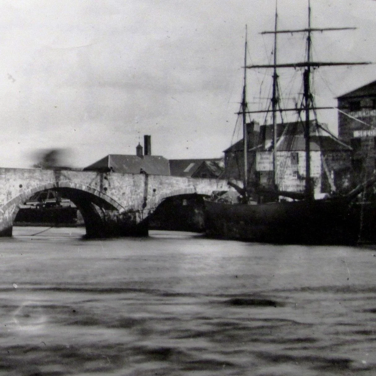 Llais yr Afon - Heritage