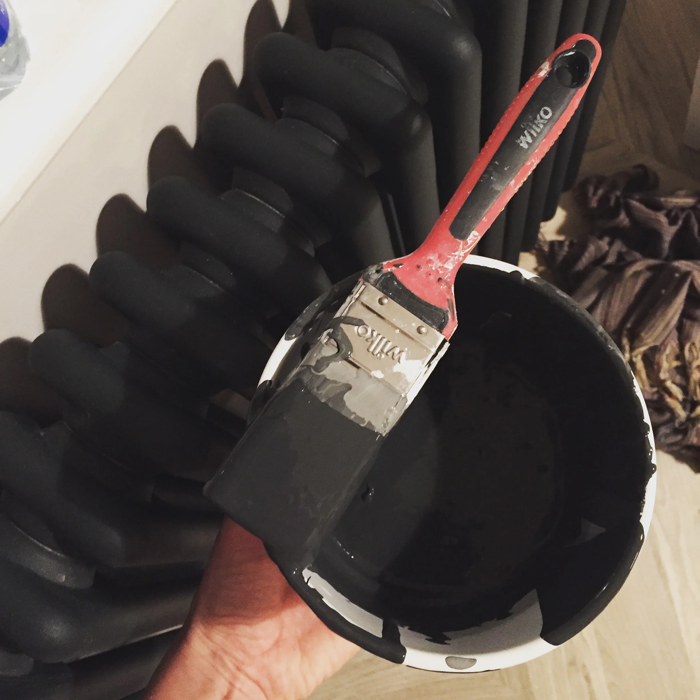   Anthracite paint.. hand mixed   Really pleased I managed to make my own paint colour that matched those radiators! 