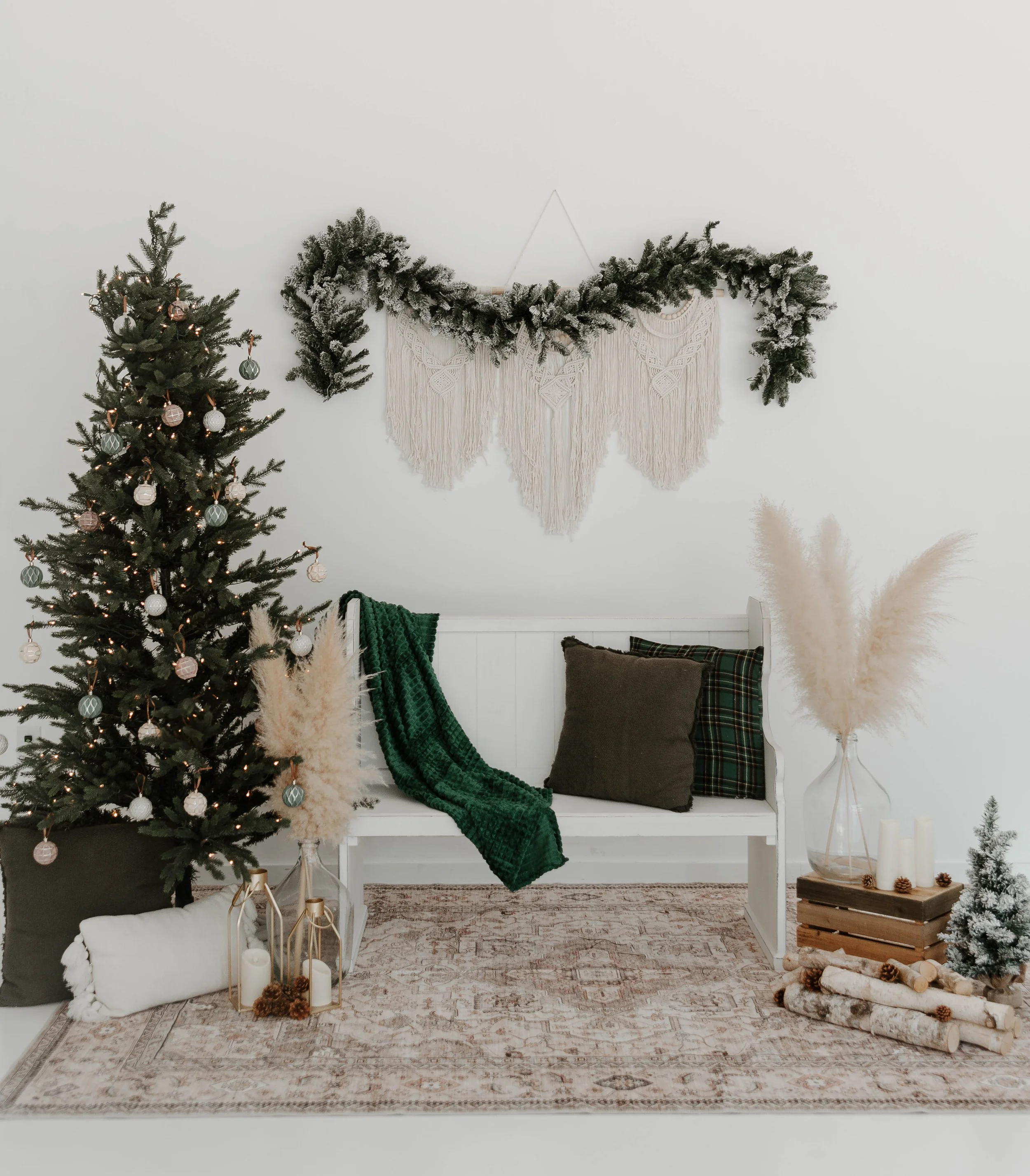 CHRISTMAS SETS NOV 1 - DEC 21st