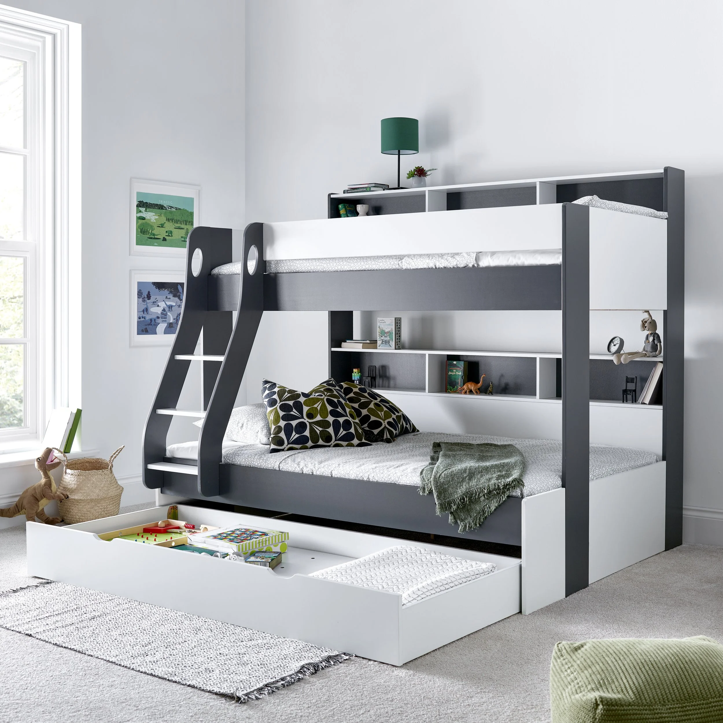 Oliver Triple Sleeper