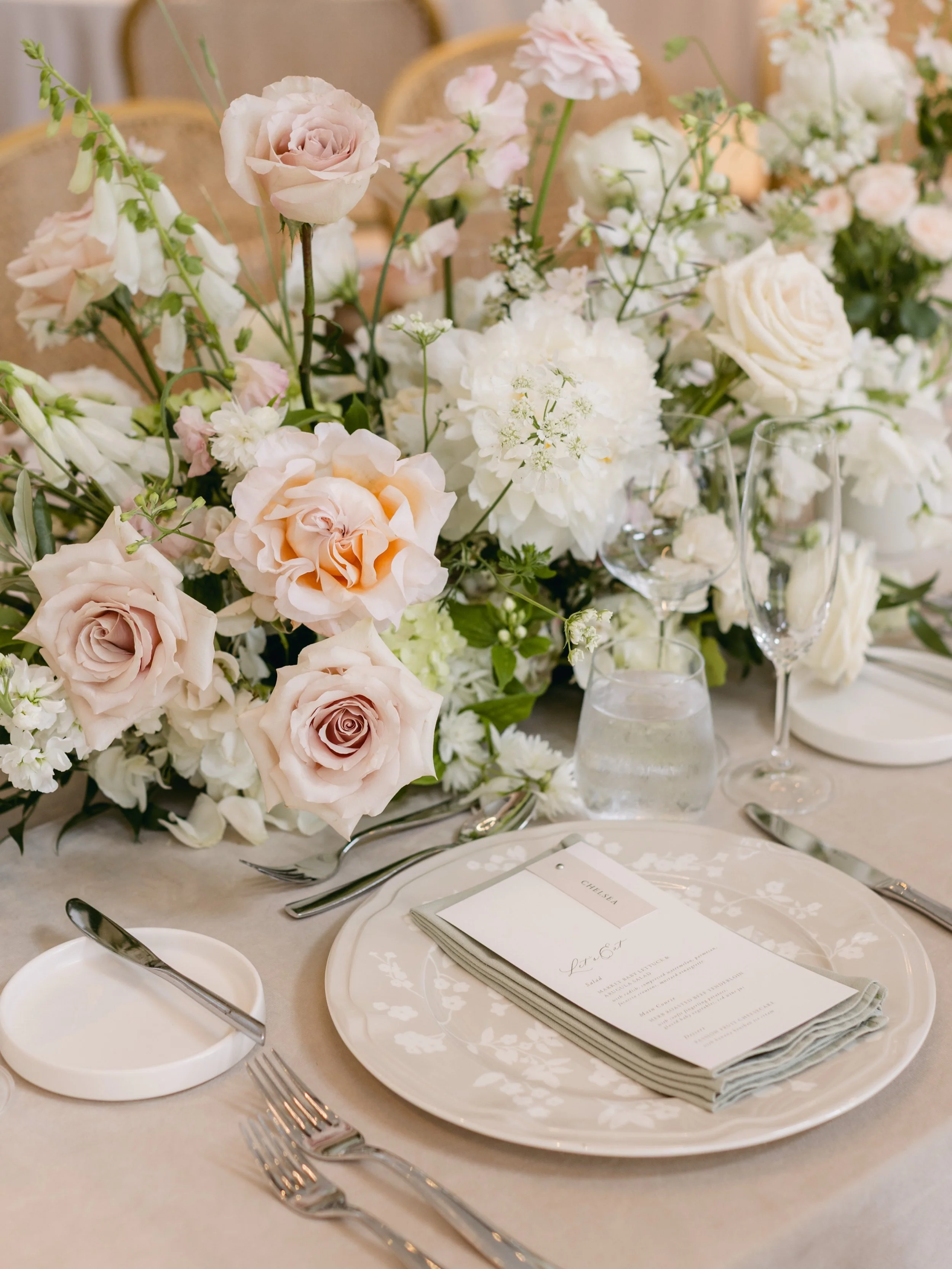 this is why i adore full planning and design. getting to dream up a wedding from start to finish means every decision has a purpose. every texture, every layer, every little detail is chosen intentionally. from the soft velour linens and woven rattan