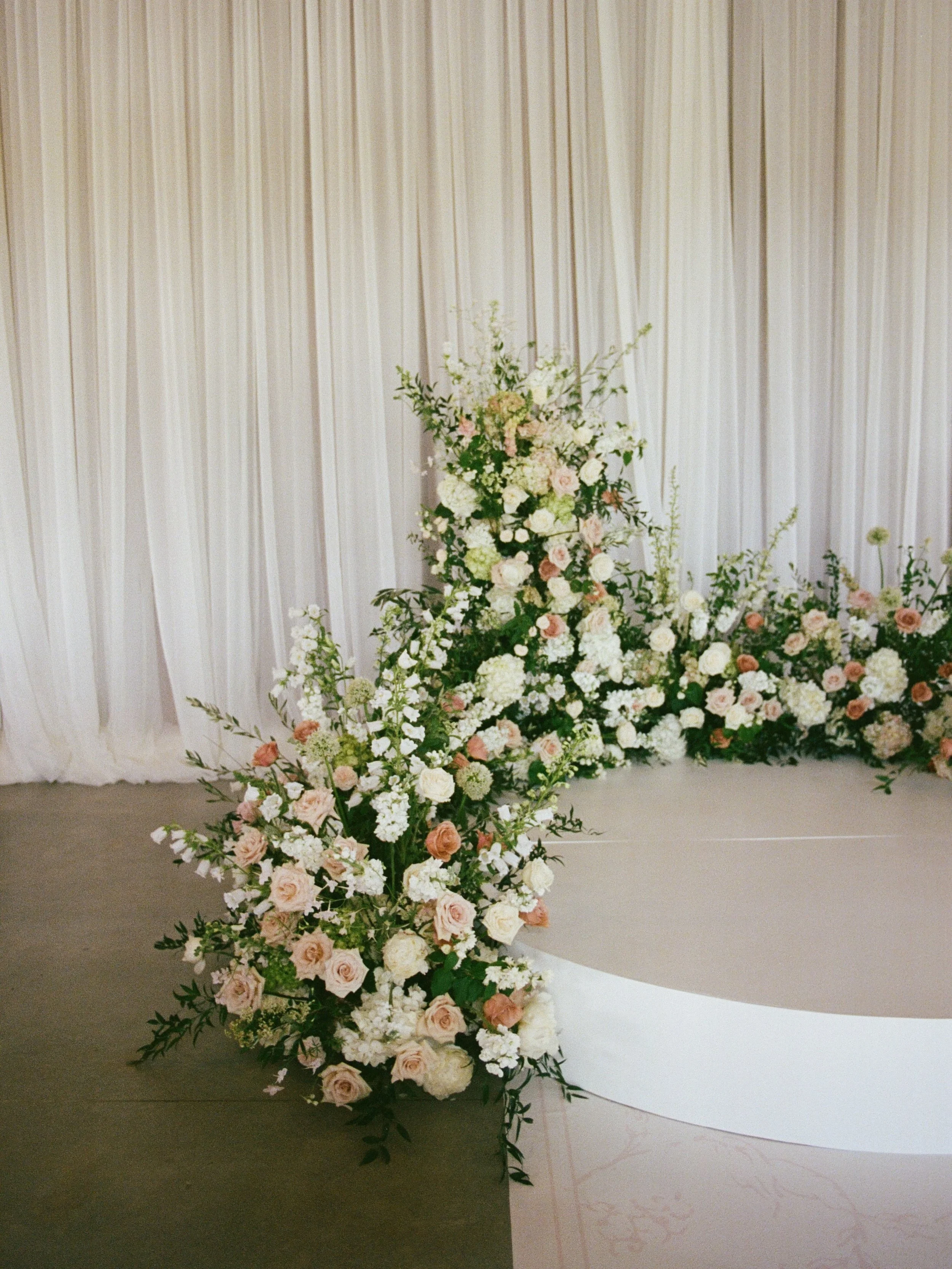 a little behind-the-scenes of how a ceremony design comes together 🌸

this one went through several iterations before we landed on the final design - three different location options, lots of conversations, and plenty of moving pieces before we land