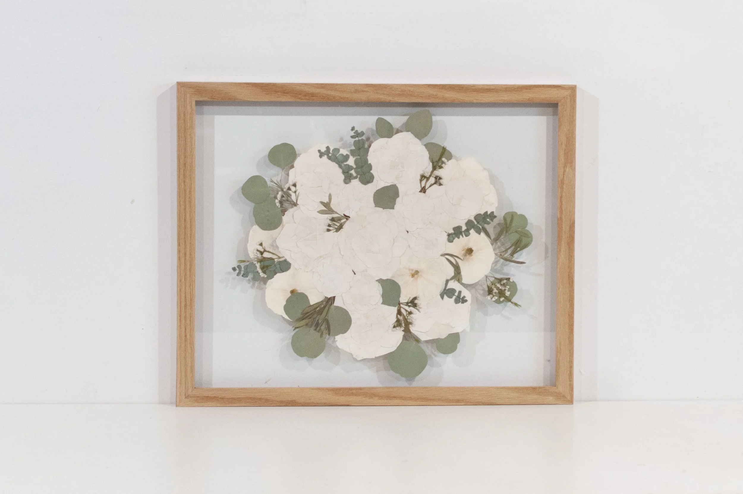 16" x 20" Float Frame, Natural Oak, Colour Corrected