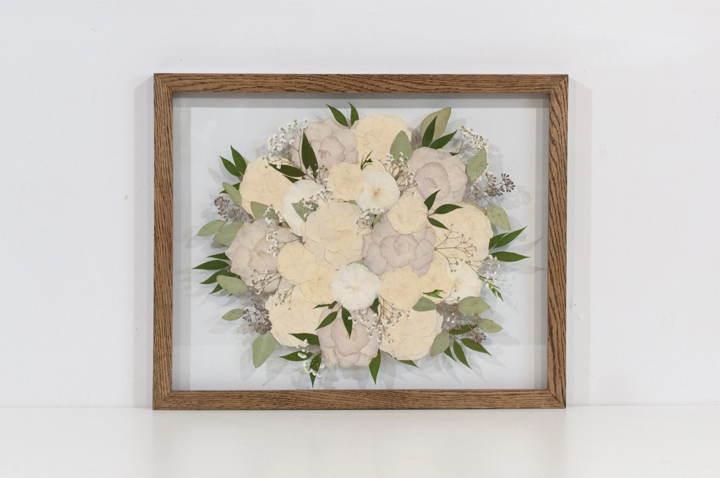 16" x 20" Float Frame, Walnut