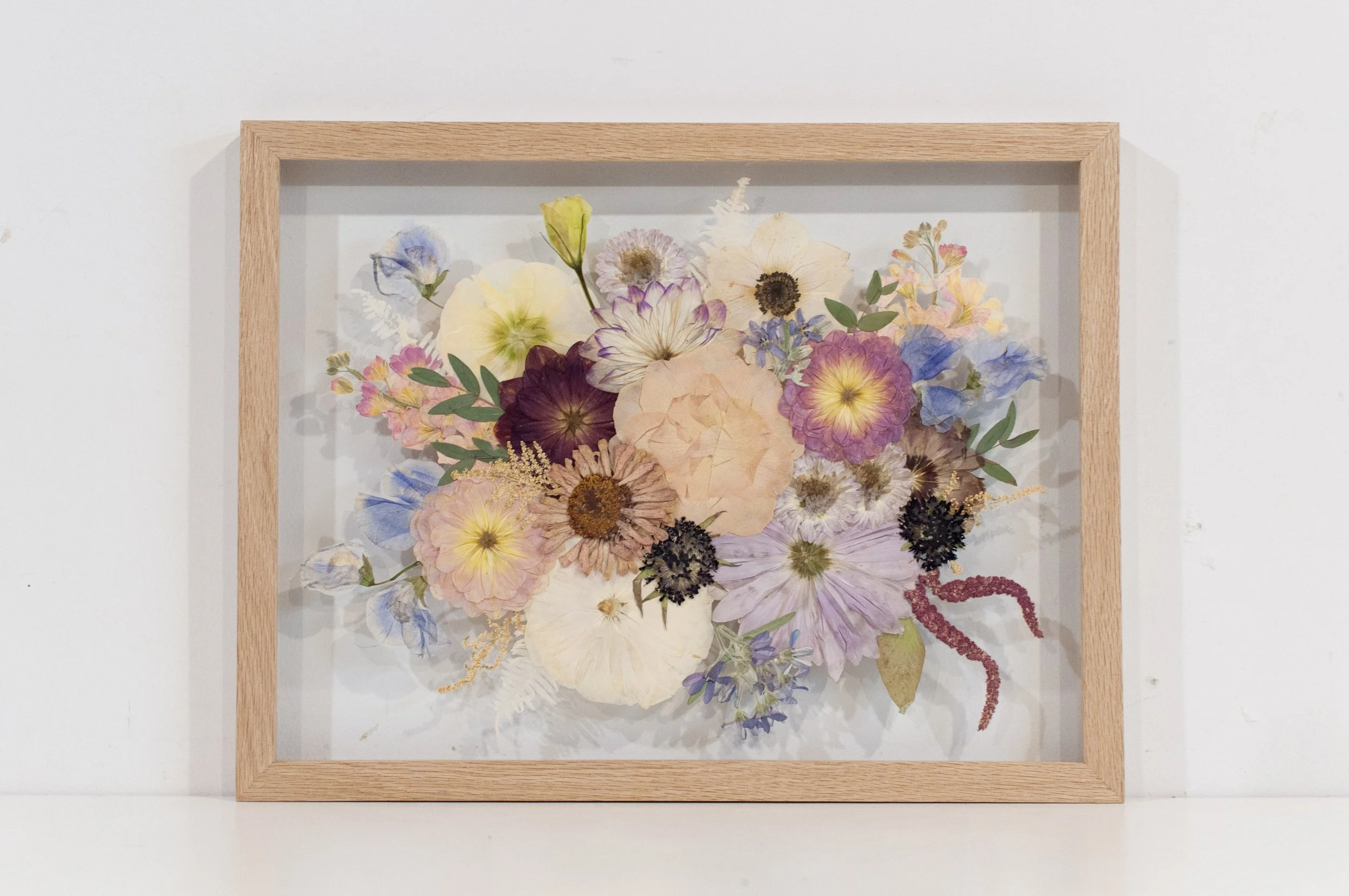 12" x 16" Float Frame, Natural Oak