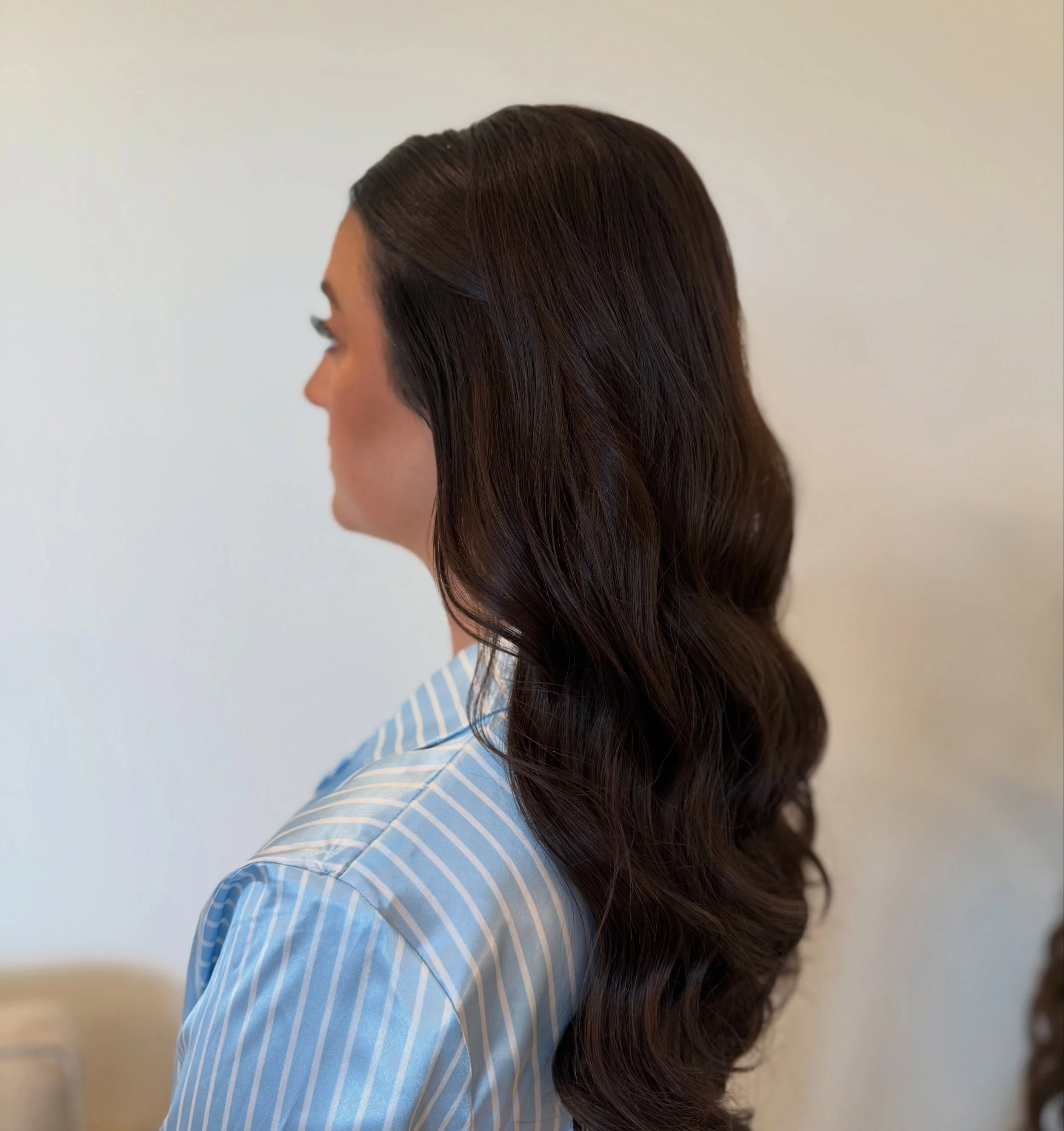 One of my new favorite looks this season ✨
.
.
.
St. Louis wedding, St. Louis bridal hair and makeup artist, St. Louis bridal hair, St. Louis bridal makeup, bridal full glam, bridal soft waves, Bridesmaid hairstyle