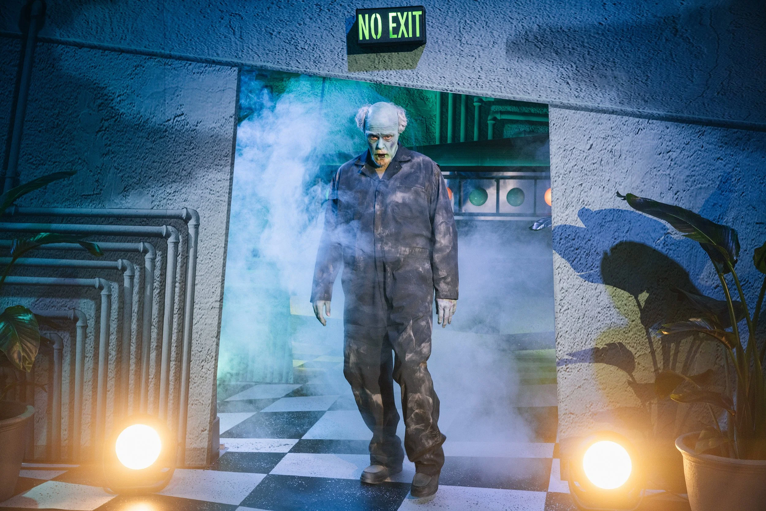 TKCS BEETLEJUICE HALLOWEEN guest entrance.jpg