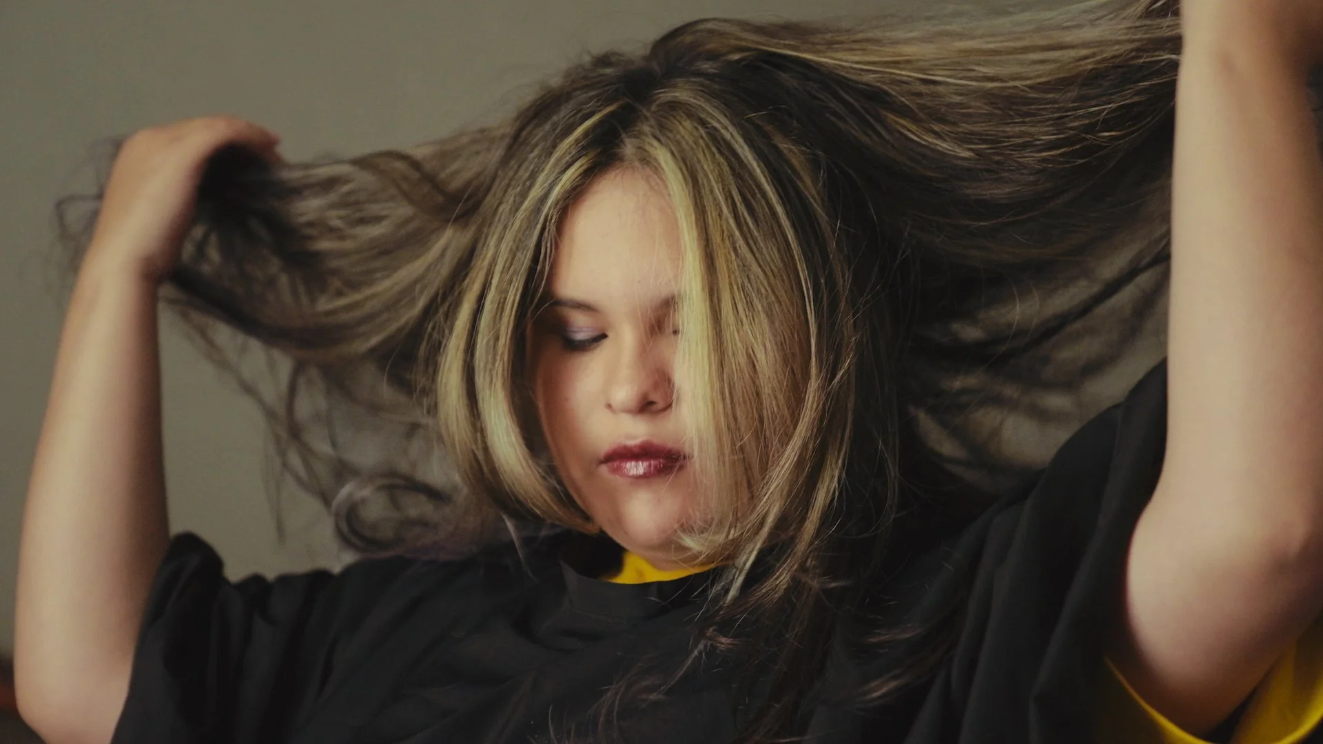 SHINE_Scarlette's Dream_16x9_ProRes0397 copy.jpg