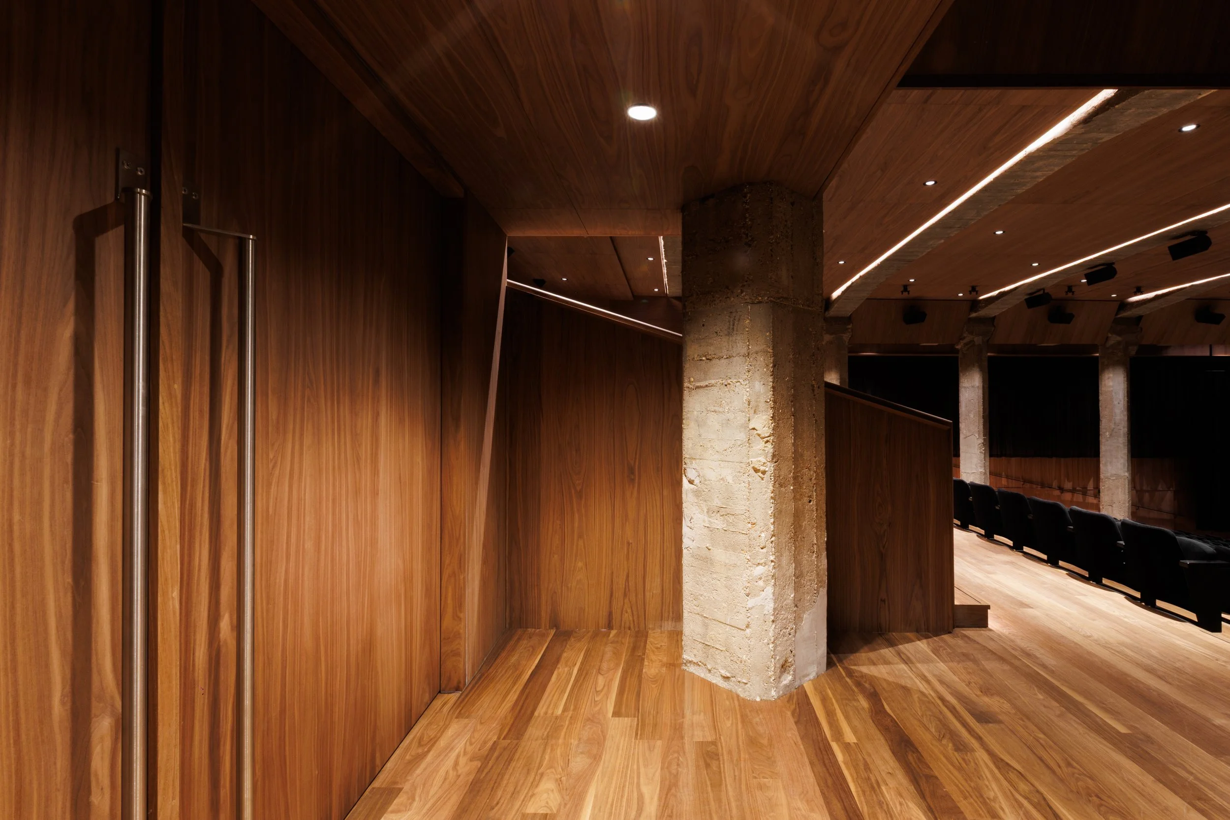 00002 Bozar - Salle M.jpg