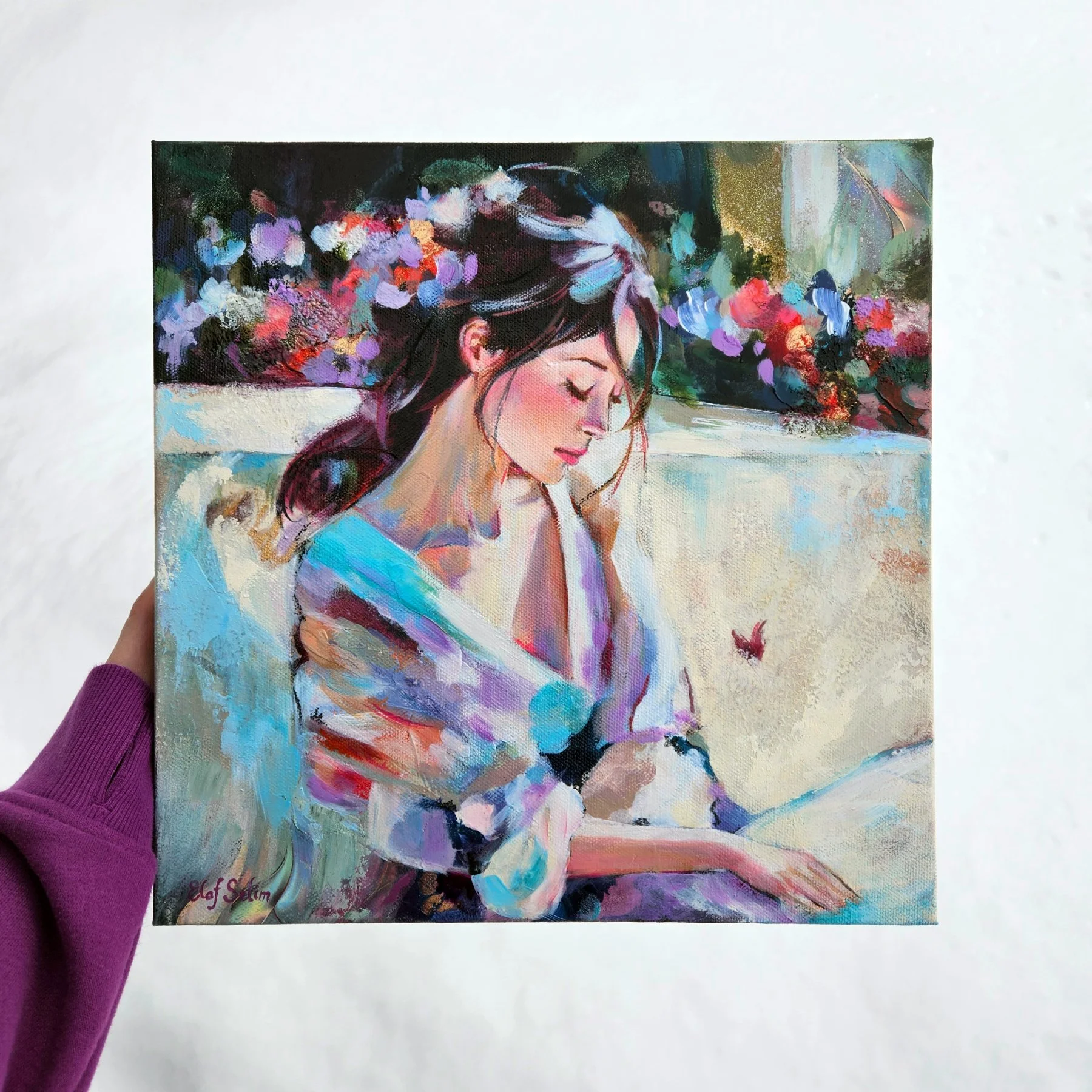 She pauses... In the gentle soft garden light...
'Where the Light Lingers' is a new painting about those quiet garden moments when warmth seeps into you, light settles gently on your skin and your thoughts soften. 🌿
A small, sunlit pause... just for