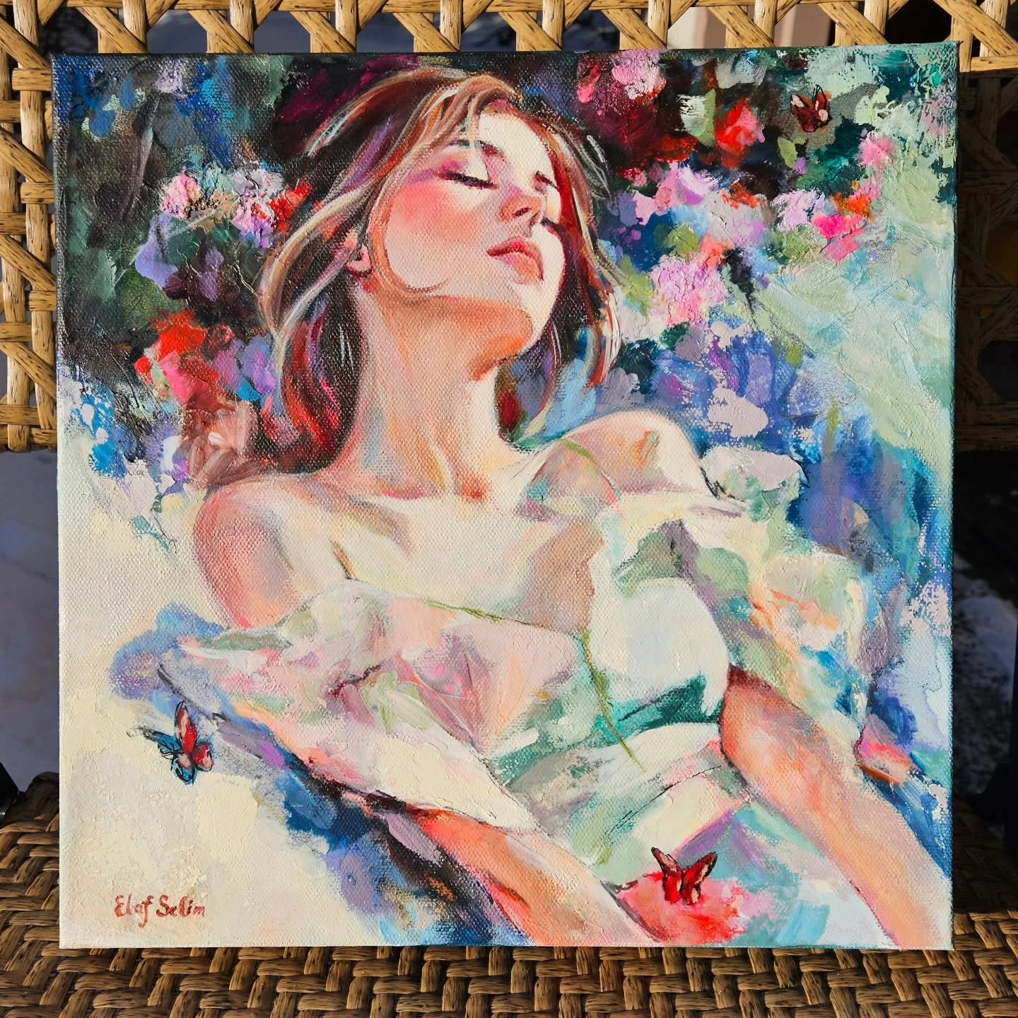 We finally had some sun this morning and I was able to take some pictures of new paintings. This small one is called 'A moment of warmth'. It will be available soon 🤍

If you are in Ottawa, I would love for you to join me at the Obsidian art show on