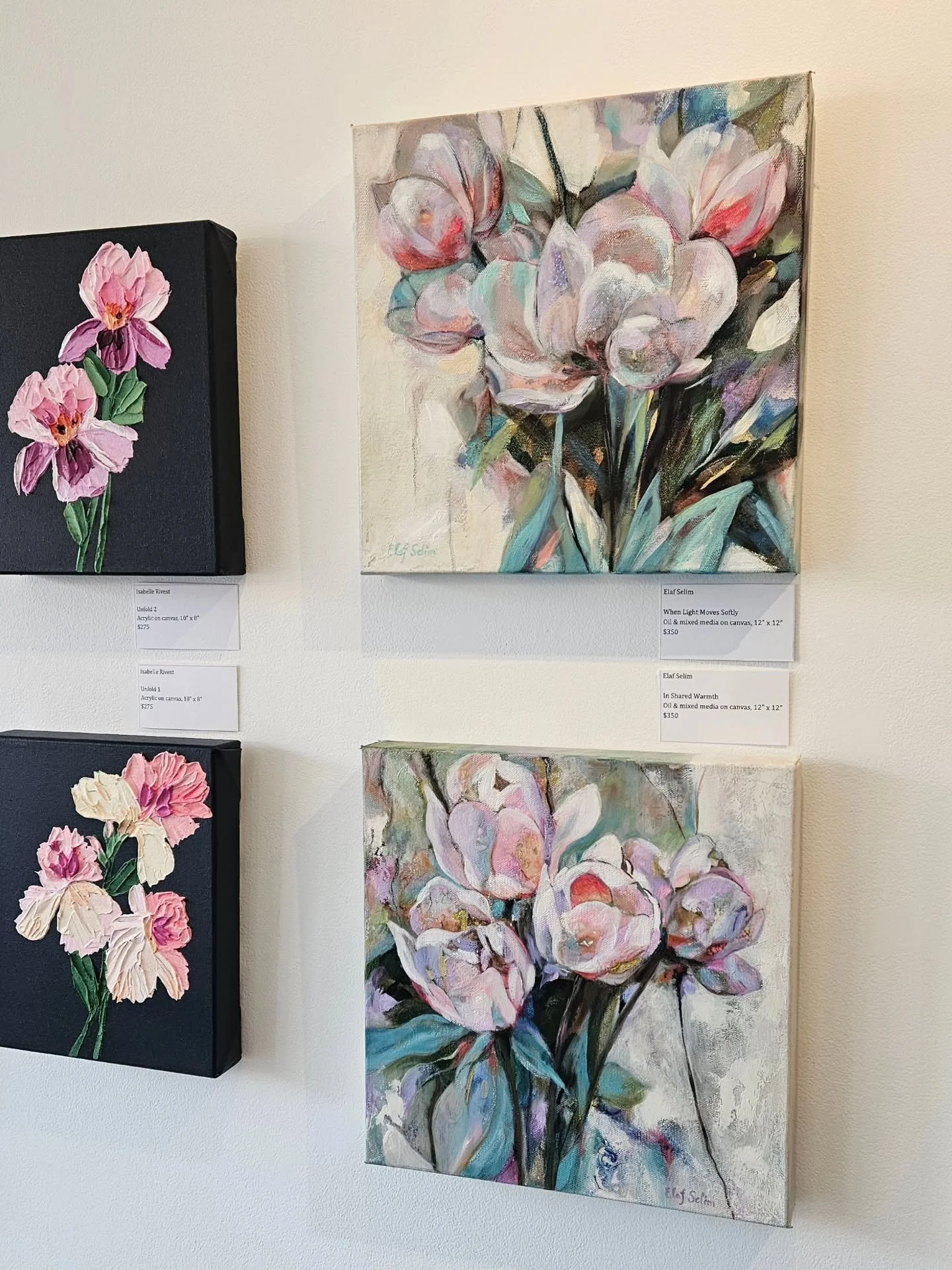Floral season 🌸🌷😊 A few of my paintings, 'In Bloom' group exhibit in @santinigallery 💖