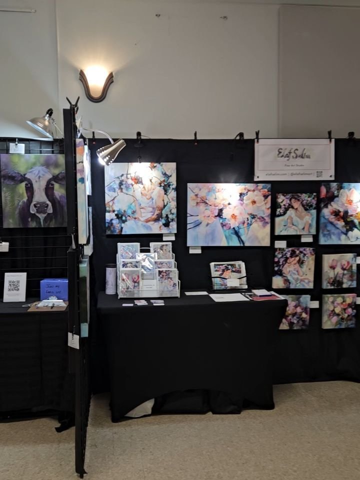 Today and tomorrow is the Expressions of Art show 🥰 Over 30 fine artists. Find all details in the poster and come visit us ✨️💝