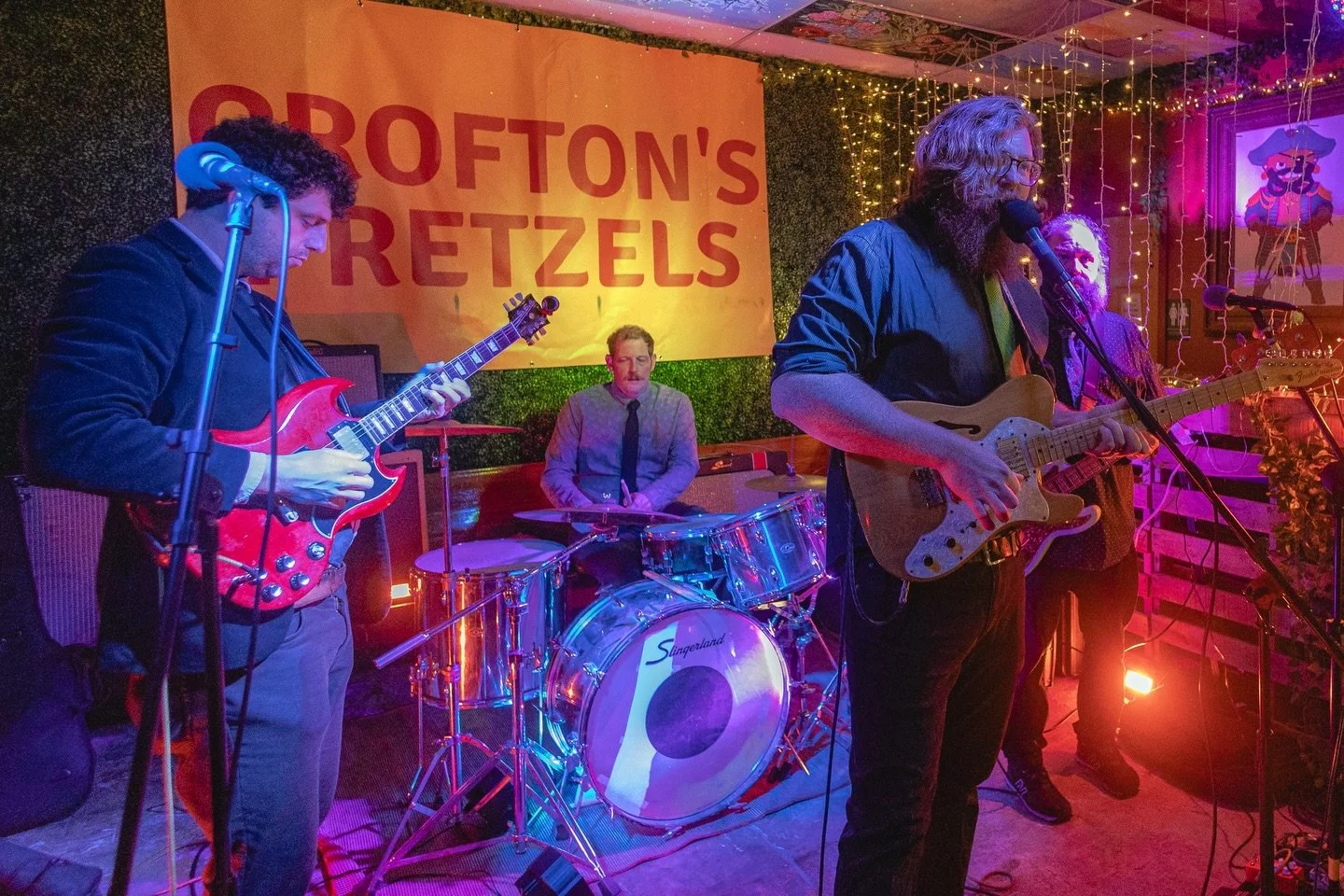 @cool_jerk_band at @croftonspretzels earlier this month 🎶

These guys crushed it! If you haven&rsquo;t seen them play you gotta catch a show 🤘🏼